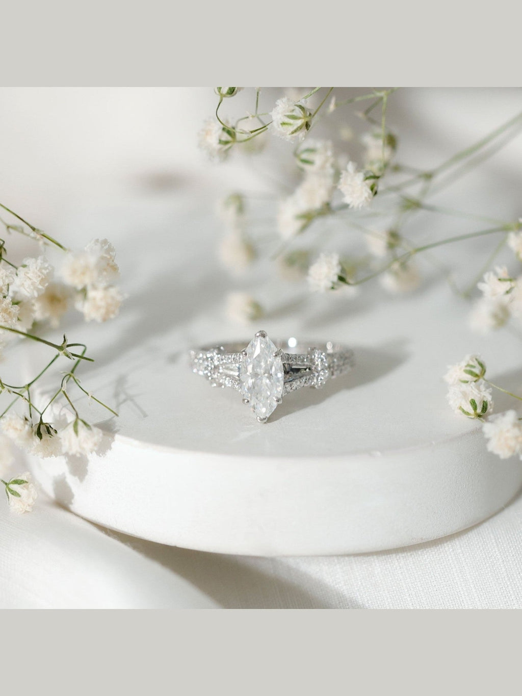 1 Carat Marquise Cut Lab Grown Diamond Split Shank Engagement Ring with IGI Certificate - Courbe et Compagnie