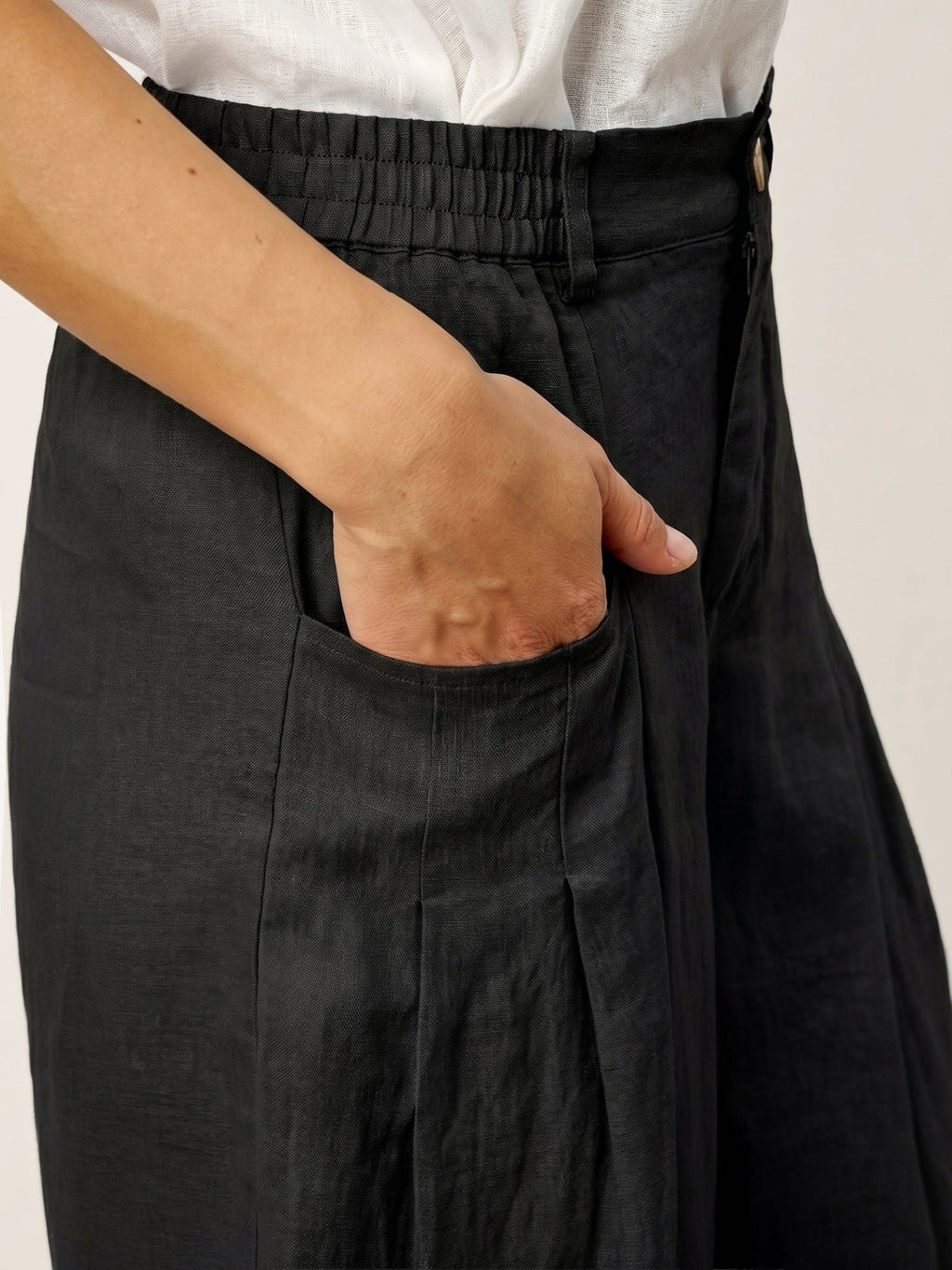 100% Linen Sculpted Pleat Elasticated Back Relaxed Pants VERIDIANA - Courbe et Compagnie