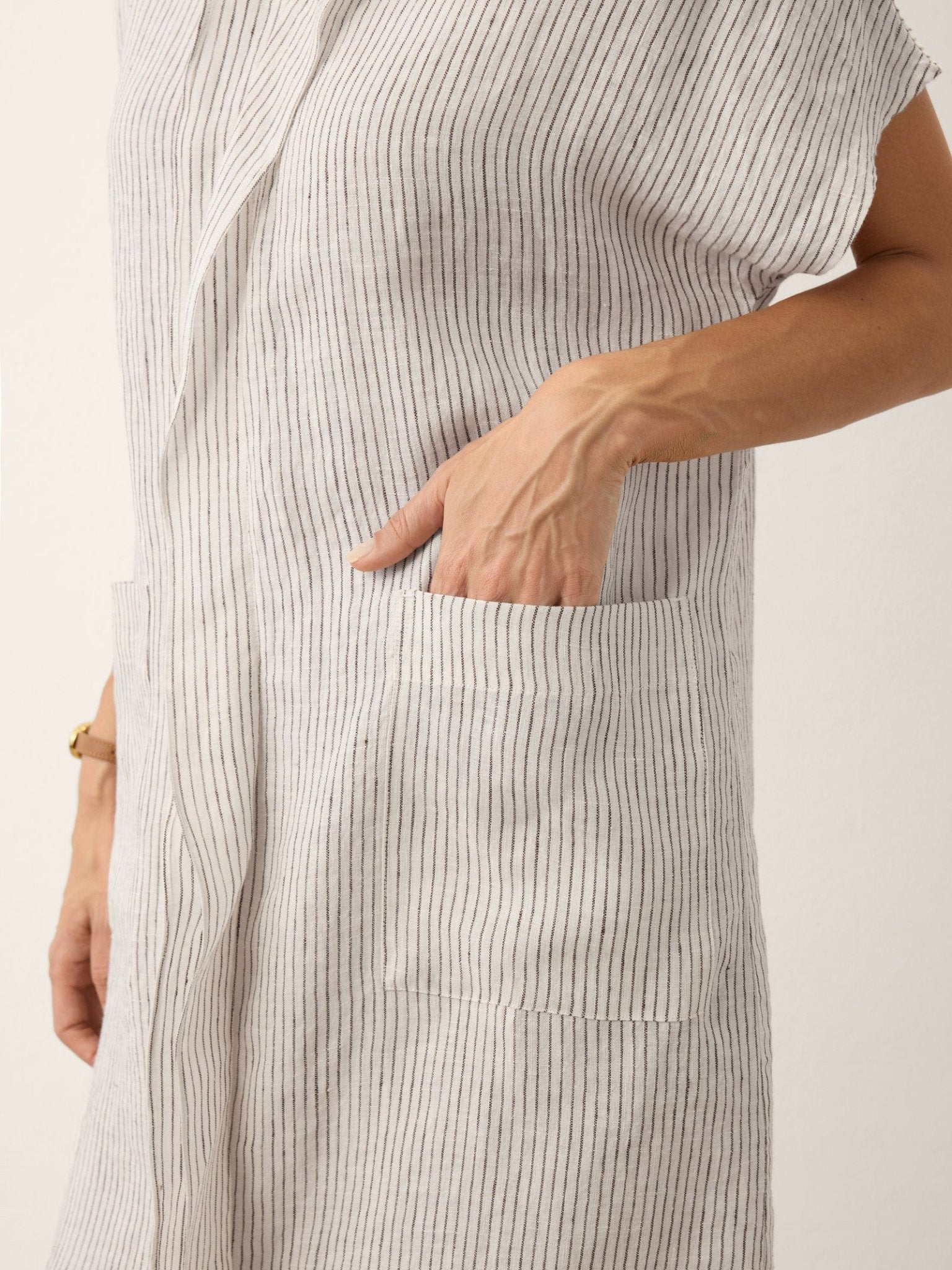 100% Linen Striped Ruffle Placket Shirt Dress GLORIA - Courbe et Compagnie
