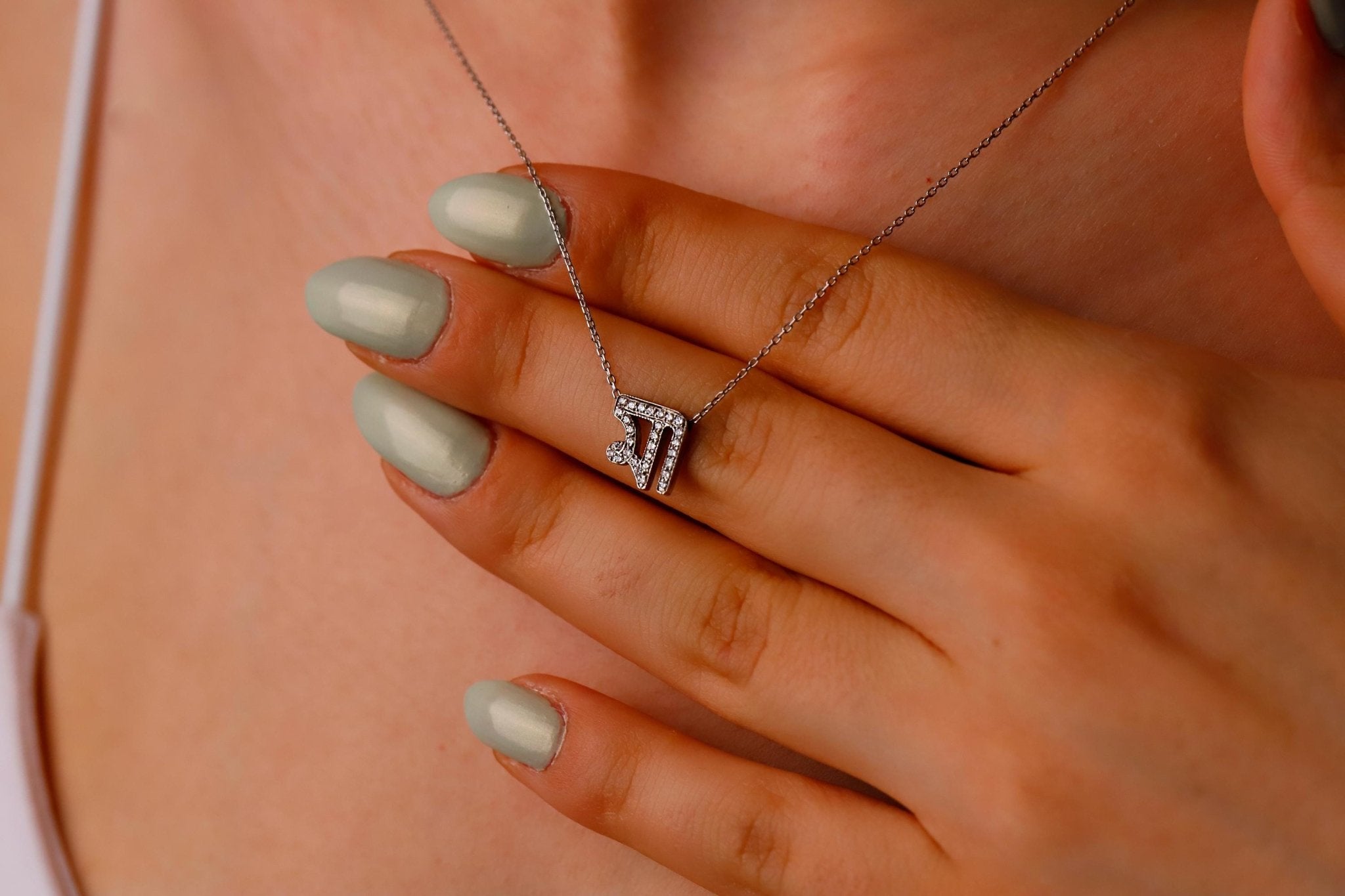 14K Gold Diamond Chai Necklace - Courbe et Compagnie