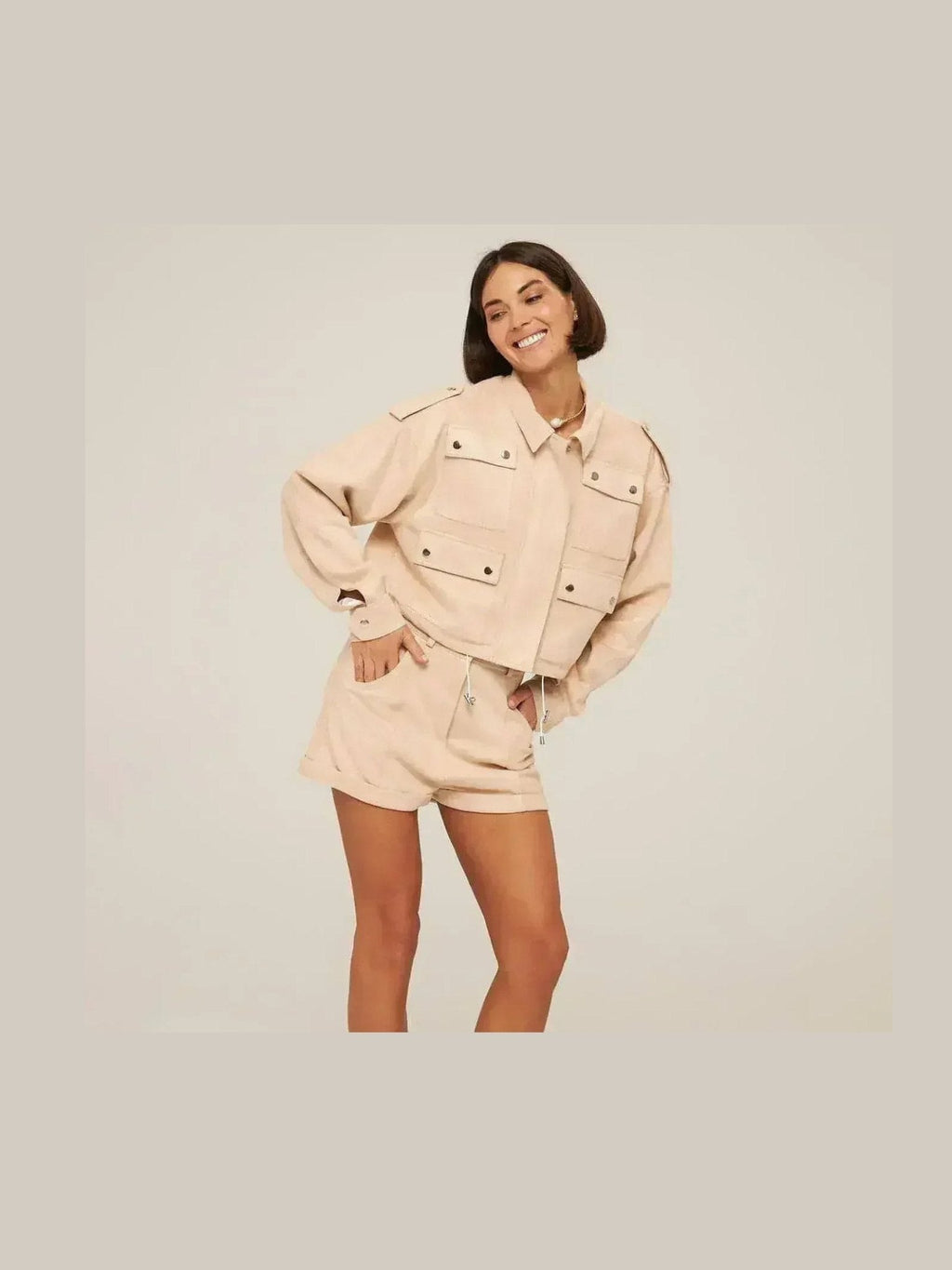 A Short Coat Shorts Suit Women Set - Courbe et Compagnie