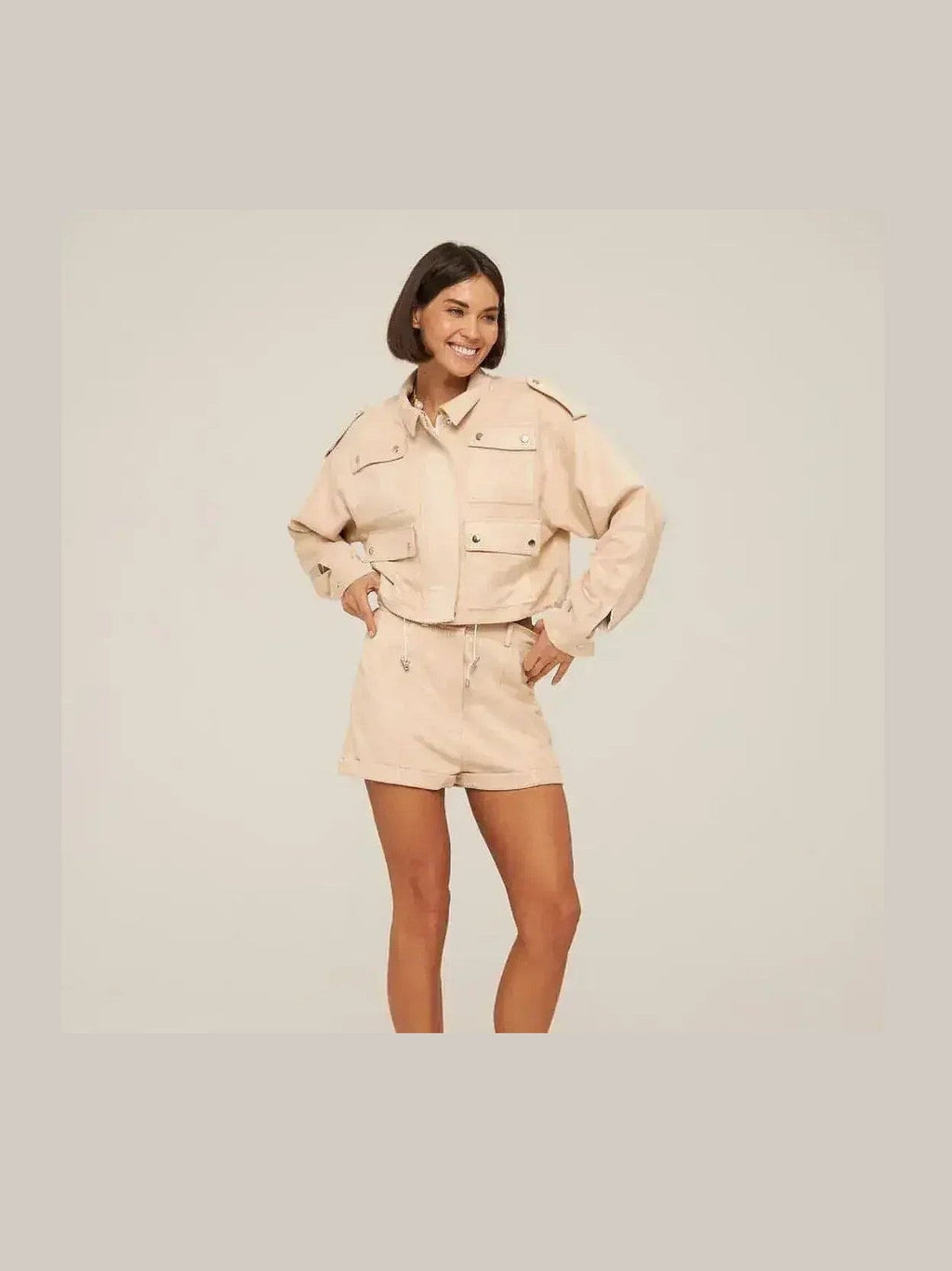 A Short Coat Shorts Suit Women Set - Courbe et Compagnie