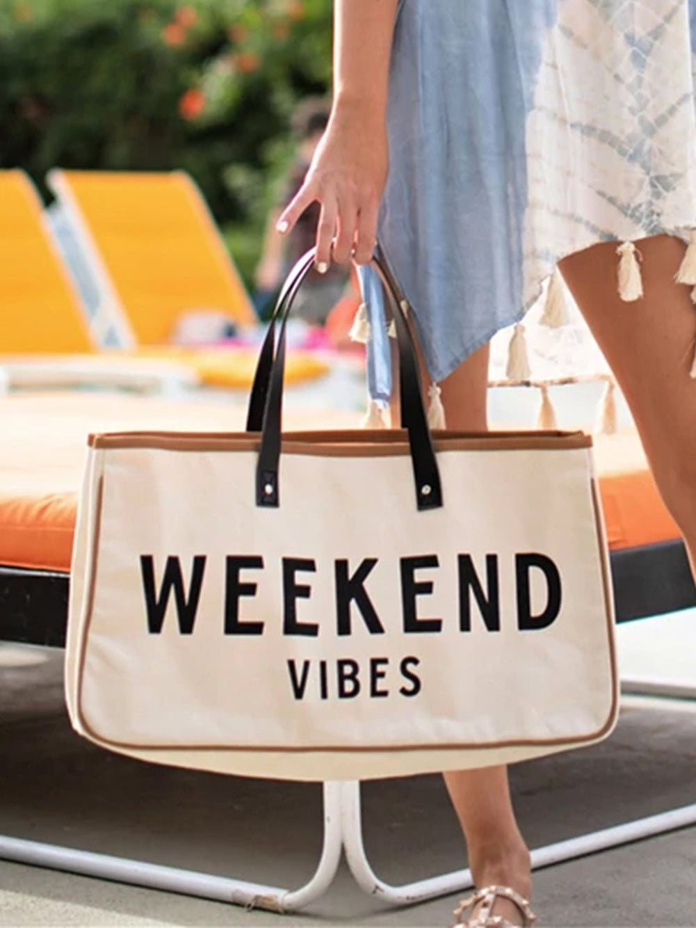 Alicia WEEKEND VIBES Canvas Tote - Courbe et Compagnie