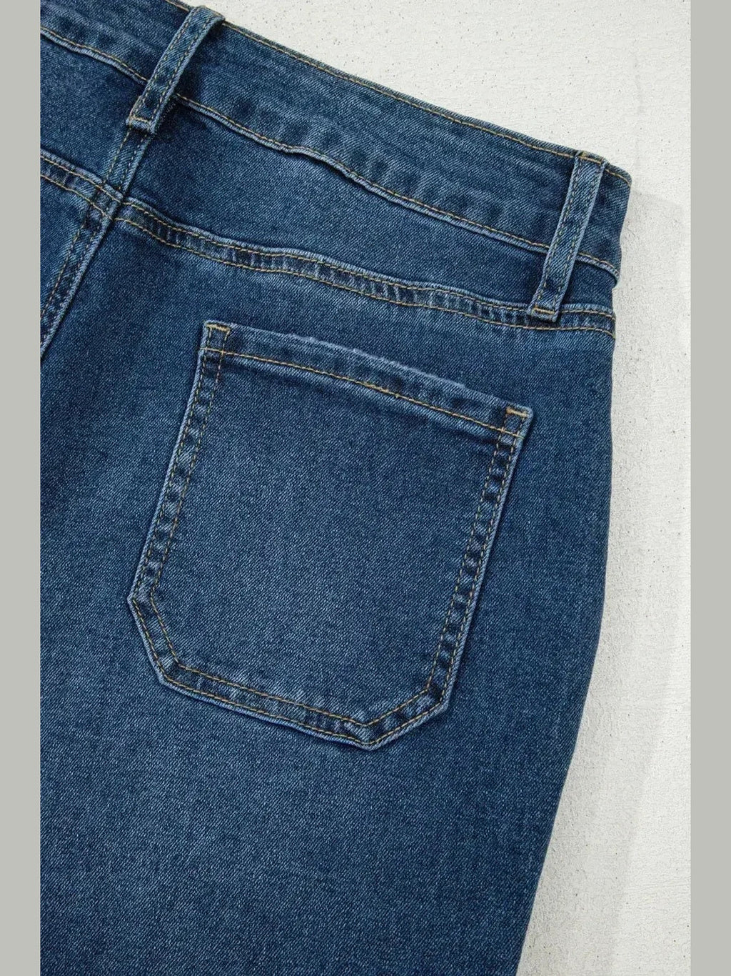 Ashleigh Blue Cropped High Rise Wide Leg Jeans - Courbe et Compagnie
