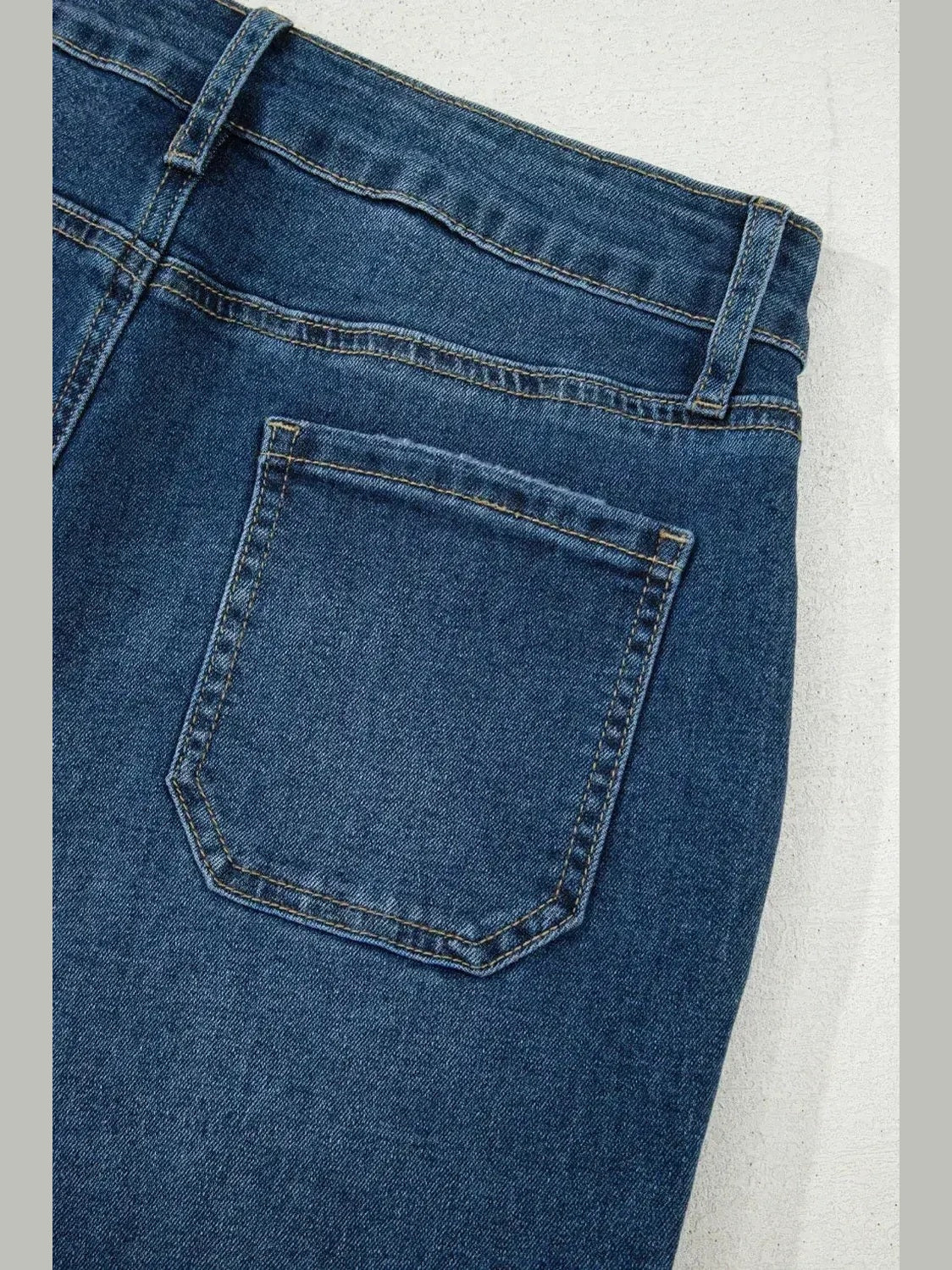 Ashleigh Blue Cropped High Rise Wide Leg Jeans - Courbe et Compagnie