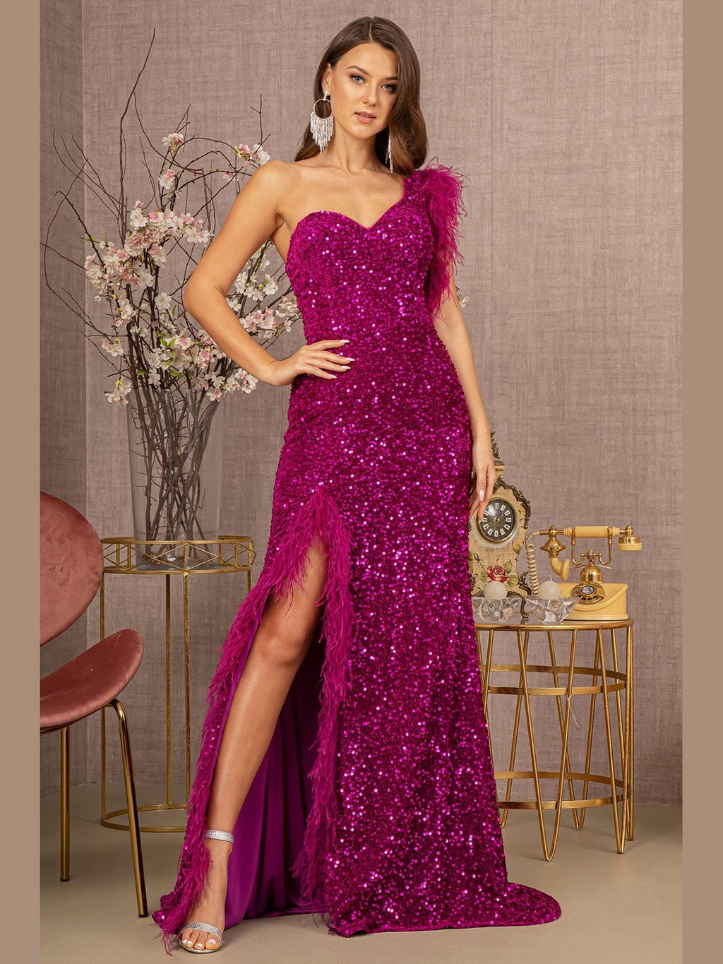 Asymmetric Sleeveless Feather Sequin Velvet Mermaid Dress - Courbe et Compagnie