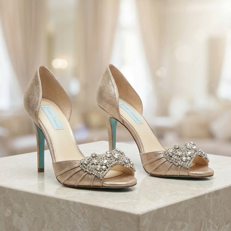 Betsey Johnson Women's Gown Pump — Genuine Leather in Blue - Courbe et Compagnie