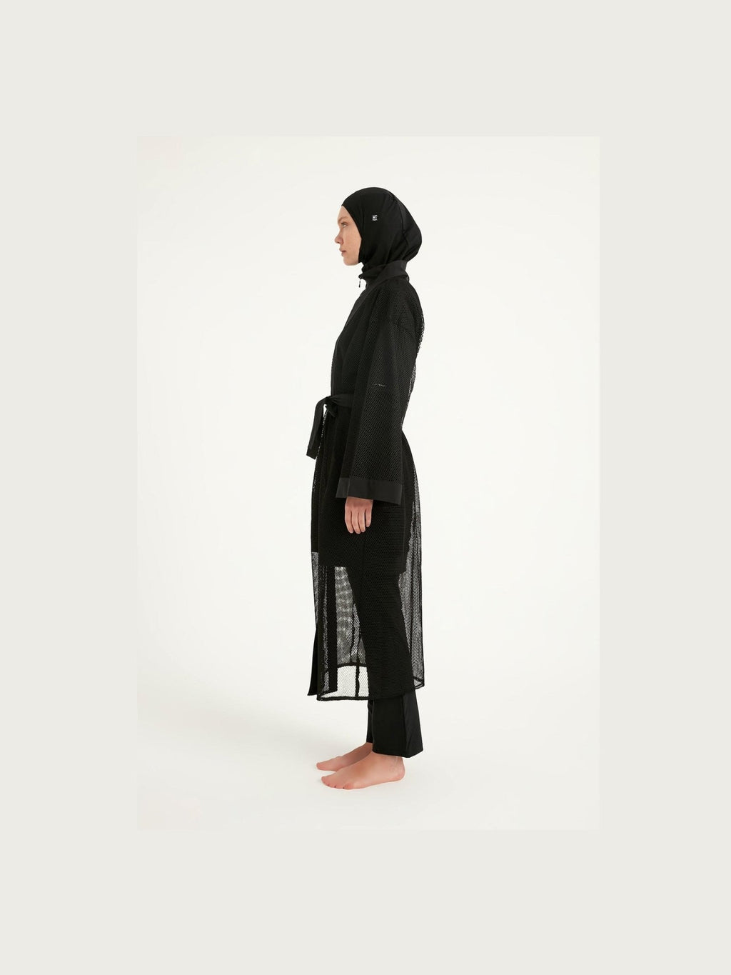 Black Full Coverage Mesh Kimono – Lightweight Islamic Beach Cover-Up P2501-1 - Courbe et Compagnie