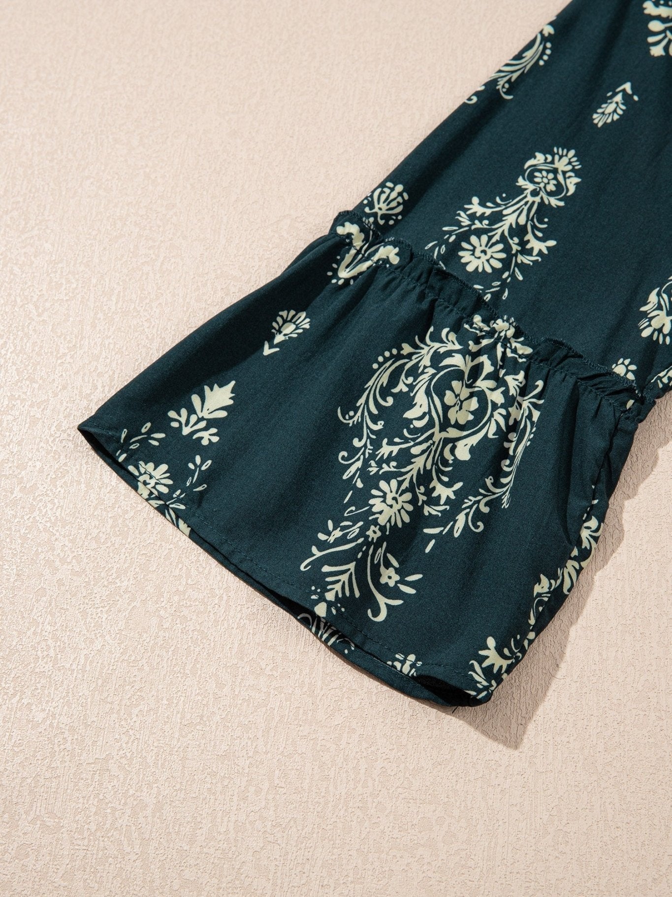 Blue Boho Floral Print Lettuce Trim 3/4 Sleeve Mini Dress - Courbe et Compagnie