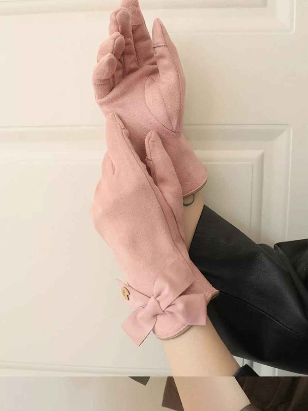 Bow Decorated Gloves - Courbe et Compagnie