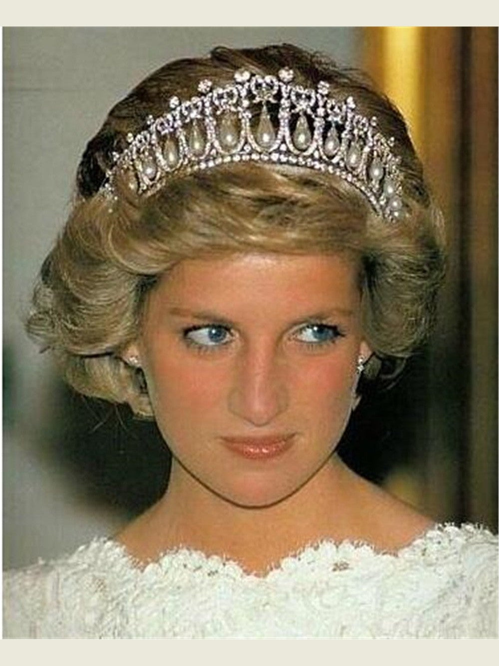 Bridal Rhinestone Pearl Crown - Courbe et Compagnie