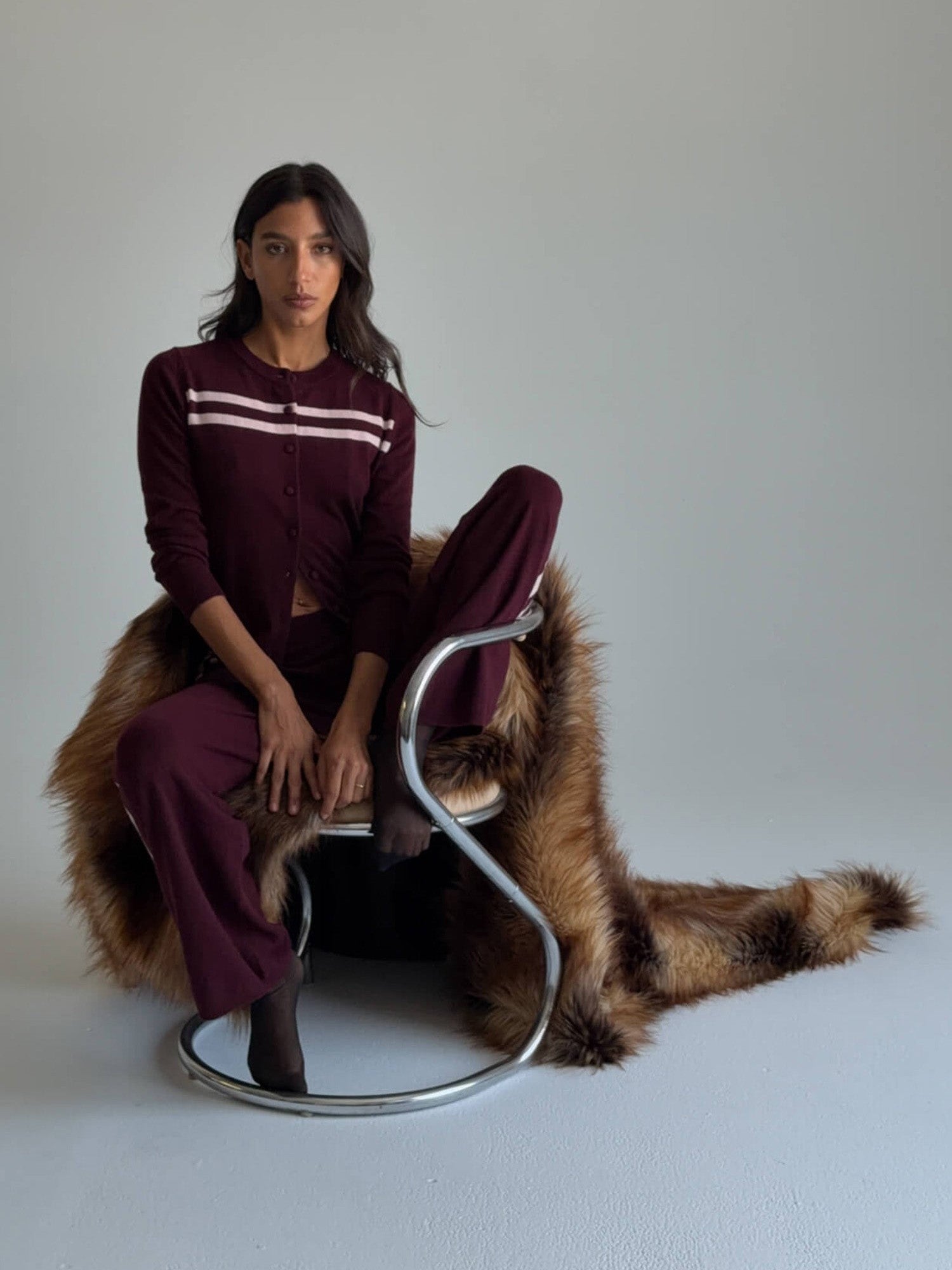 CASHMERE WOOL STRIPE CARDIGAN IN RASPBERRY CREAM - Courbe et Compagnie