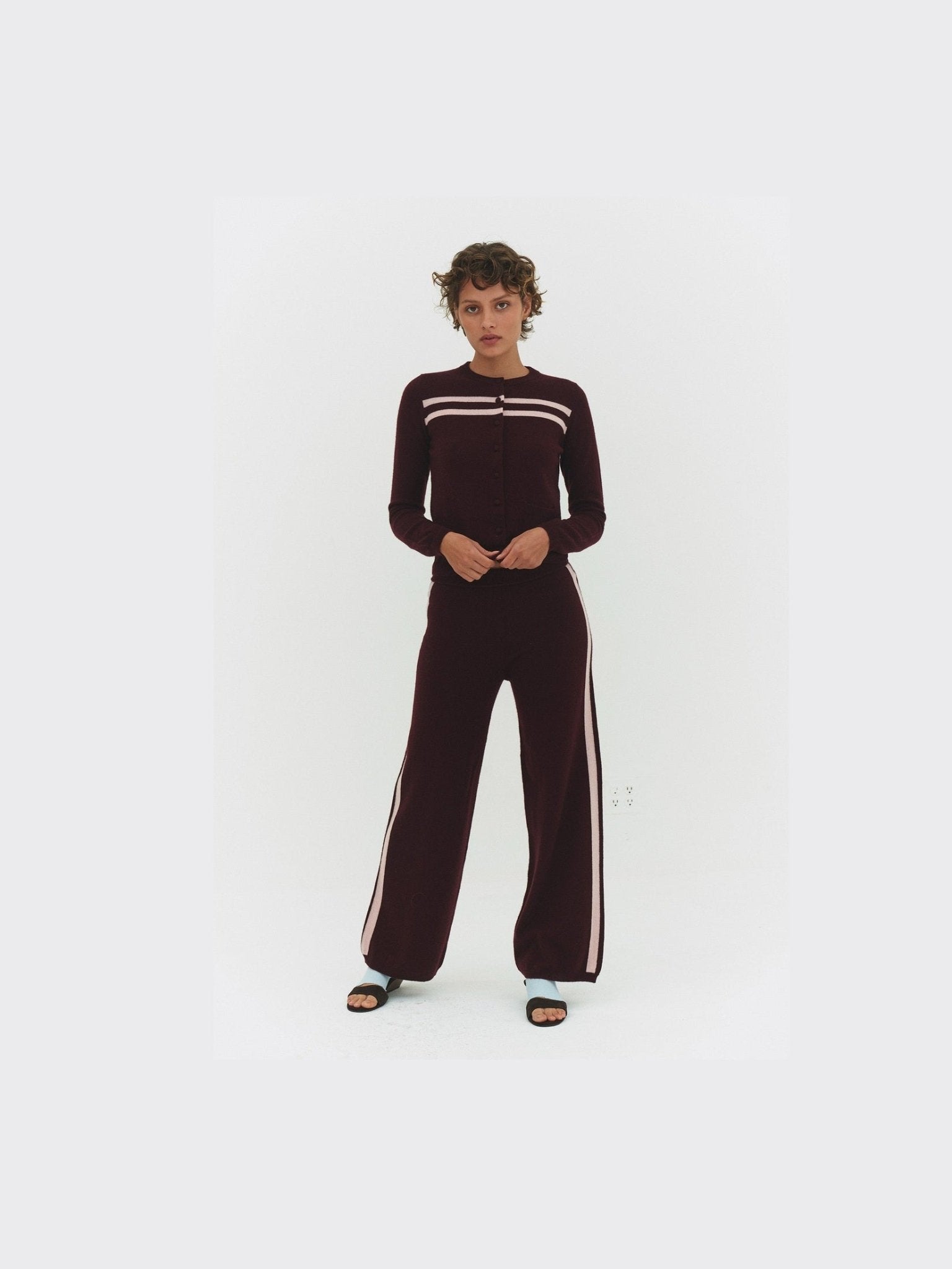 CASHMERE WOOL STRIPE WIDE-LEG PANT IN RASPBERRY - Courbe et Compagnie