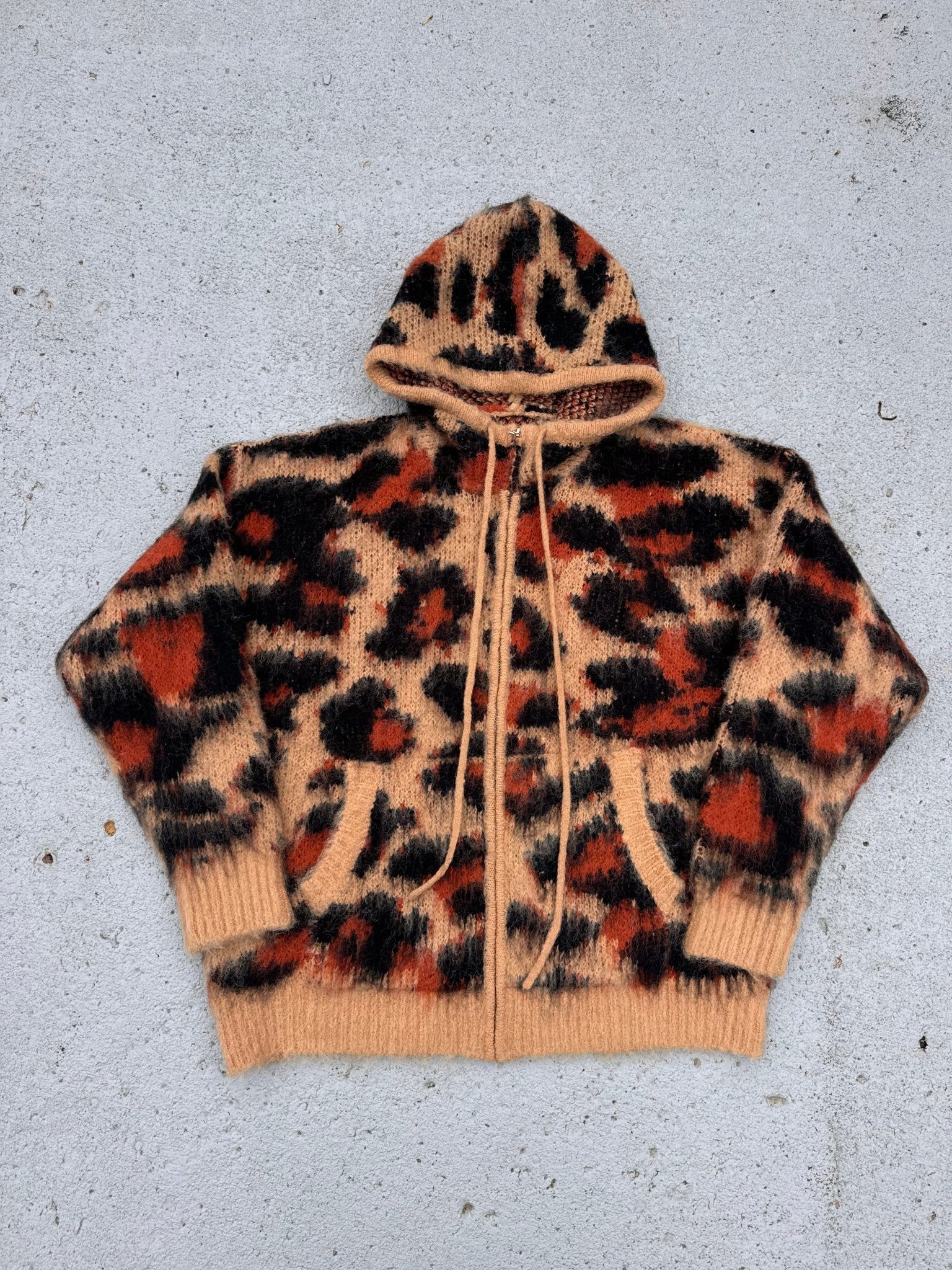 Cheetah Mohair Zip Up Jacket Luxurious Sheen Knitwear - Courbe et Compagnie