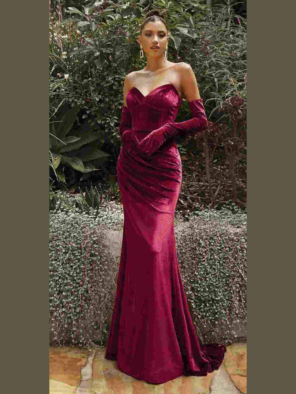 Cinderella Divine CH176 Vintage Velvet Hollywood Strapless Fitted Gown - Courbe et Compagnie