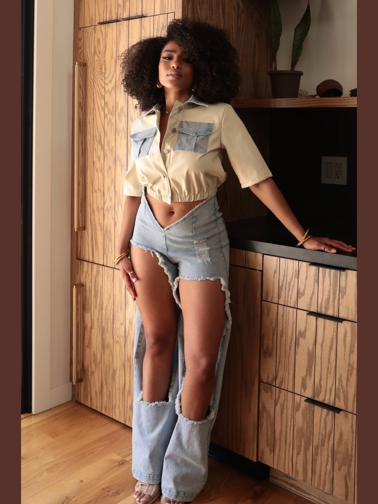 Cochella Reinvented Classic Two-Piece Denim Ensemble - Courbe et Compagnie