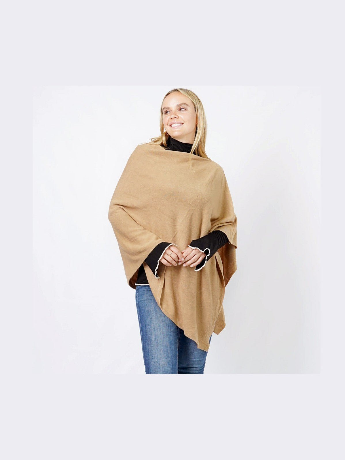 Comfy Travel Wrap Poncho - Courbe et Compagnie