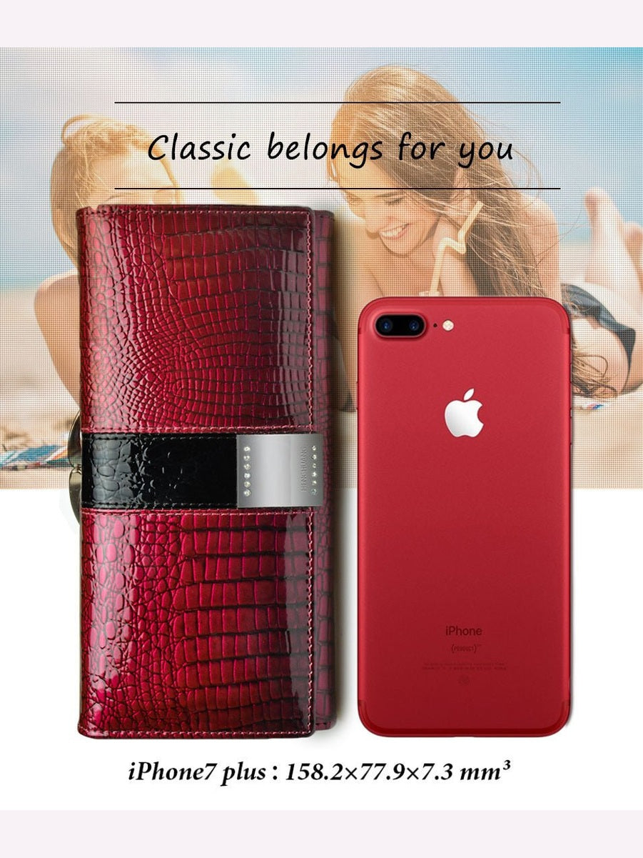 Crocodile Pattern Leather Wallet - Courbe et Compagnie