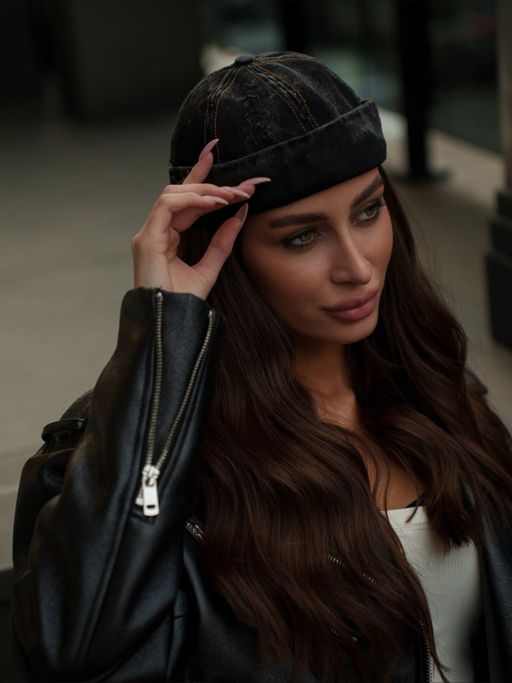 Docker Cap in Black Denim - Courbe et Compagnie