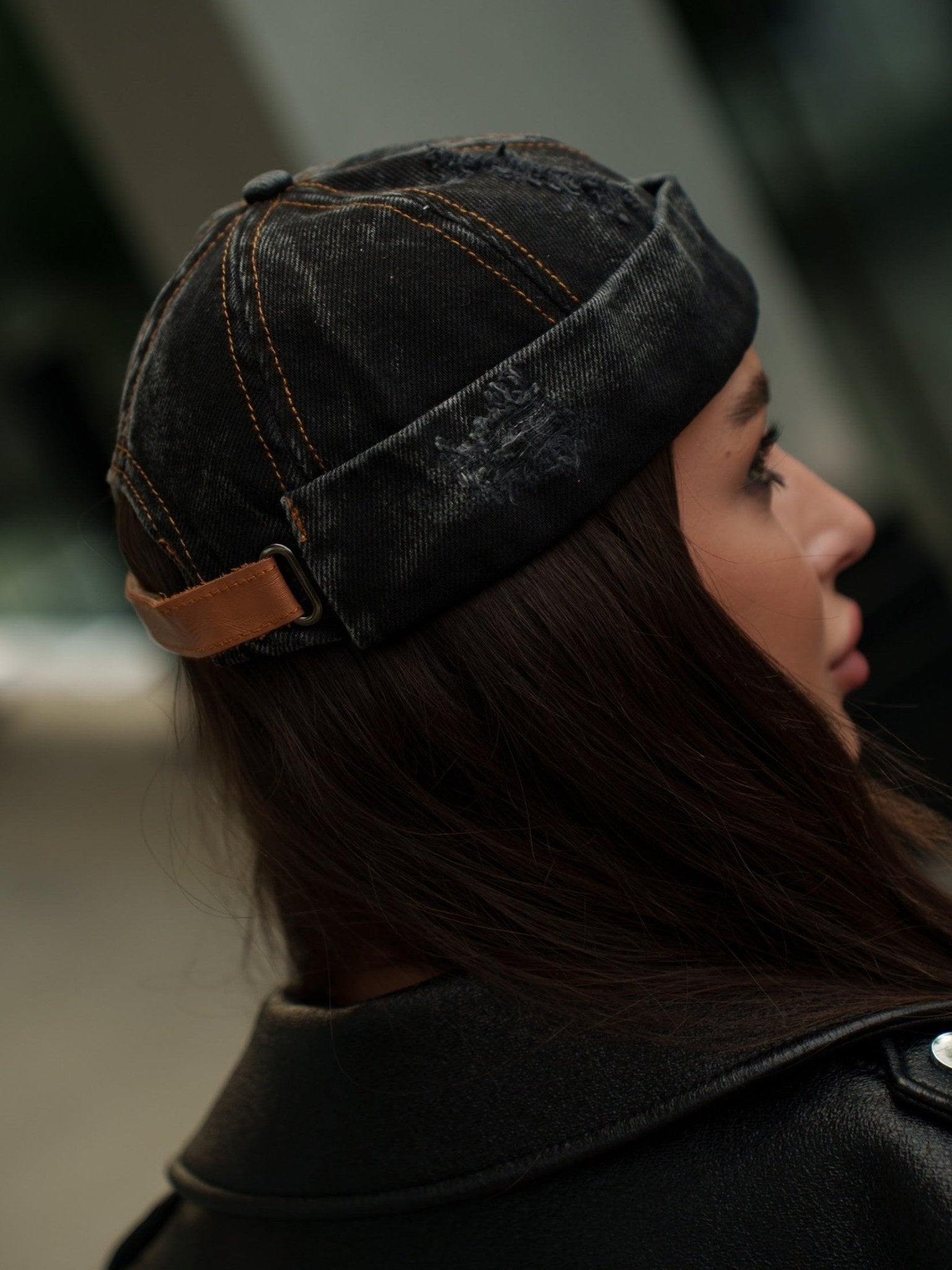 Docker Cap in Black Denim - Courbe et Compagnie