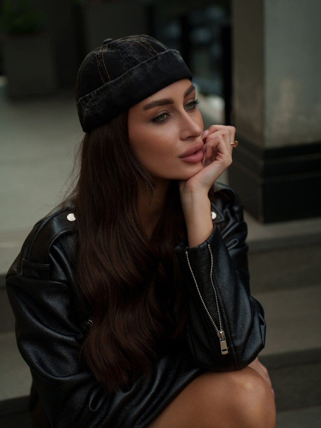 Docker Cap in Black Denim - Courbe et Compagnie