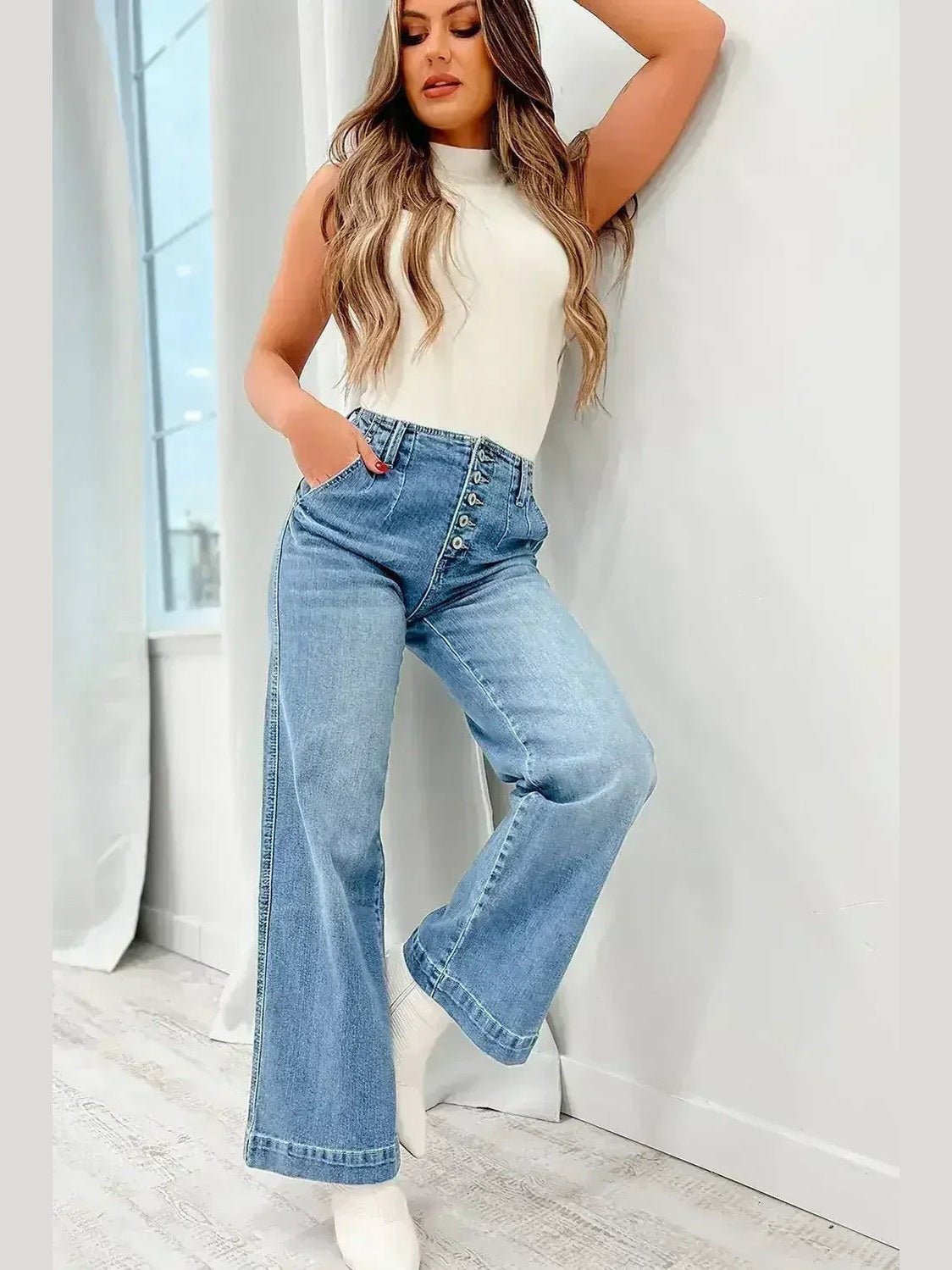 Dusk Blue Multi Button Waist Wash Straight Leg Jeans - Courbe et Compagnie