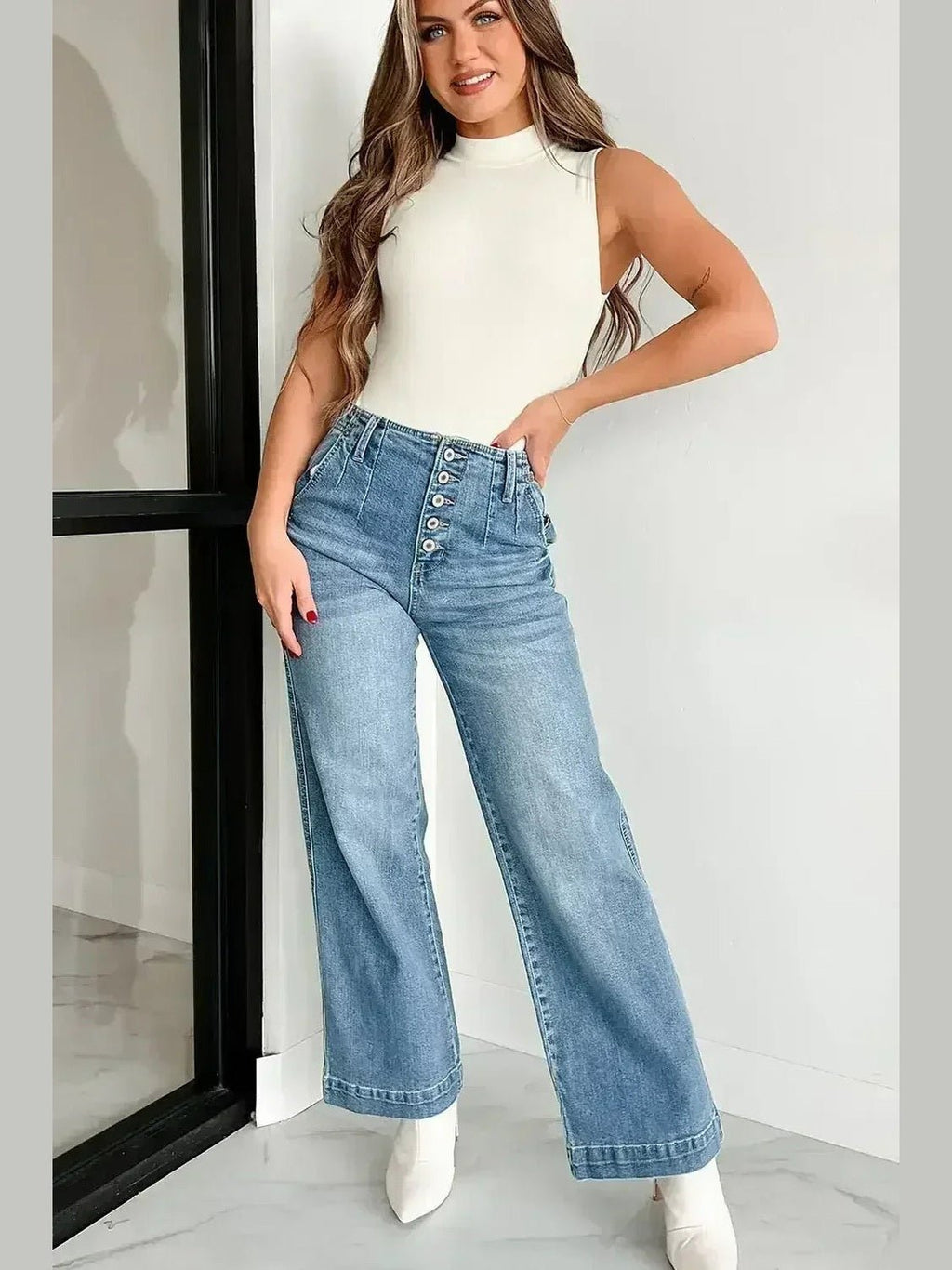 Dusk Blue Multi Button Waist Wash Straight Leg Jeans - Courbe et Compagnie