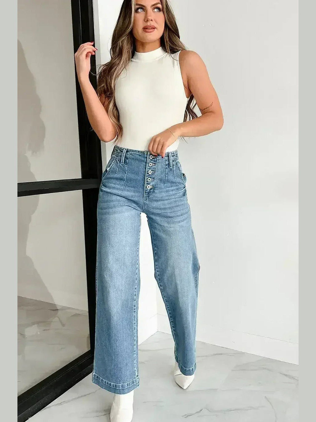 Dusk Blue Multi Button Waist Wash Straight Leg Jeans - Courbe et Compagnie
