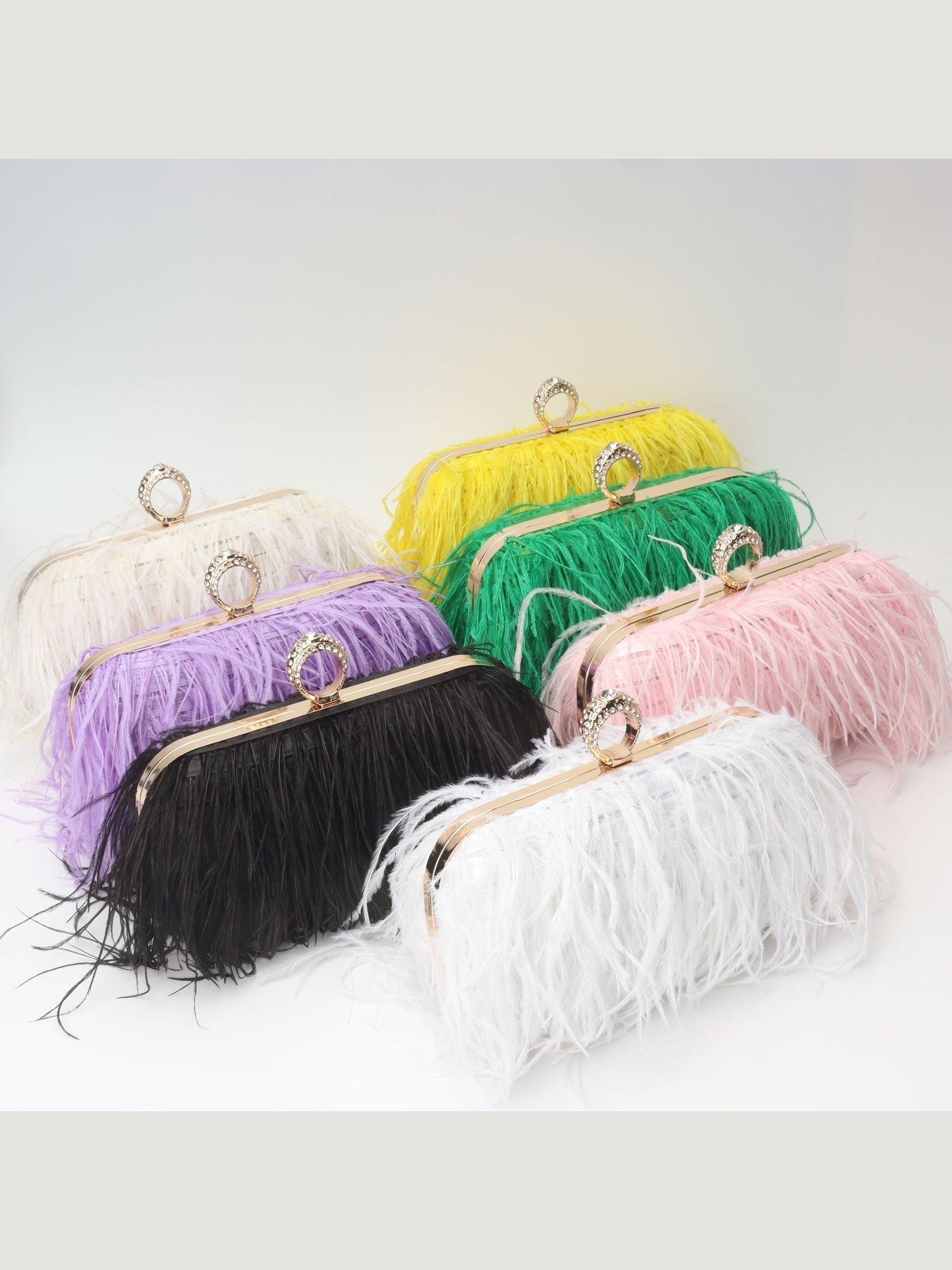 Elegant Ostrich Hair Ring Box – Small Square Bag with Chain Crossbody Shoulder Velvet Evening Clutch Purse - Courbe et Compagnie