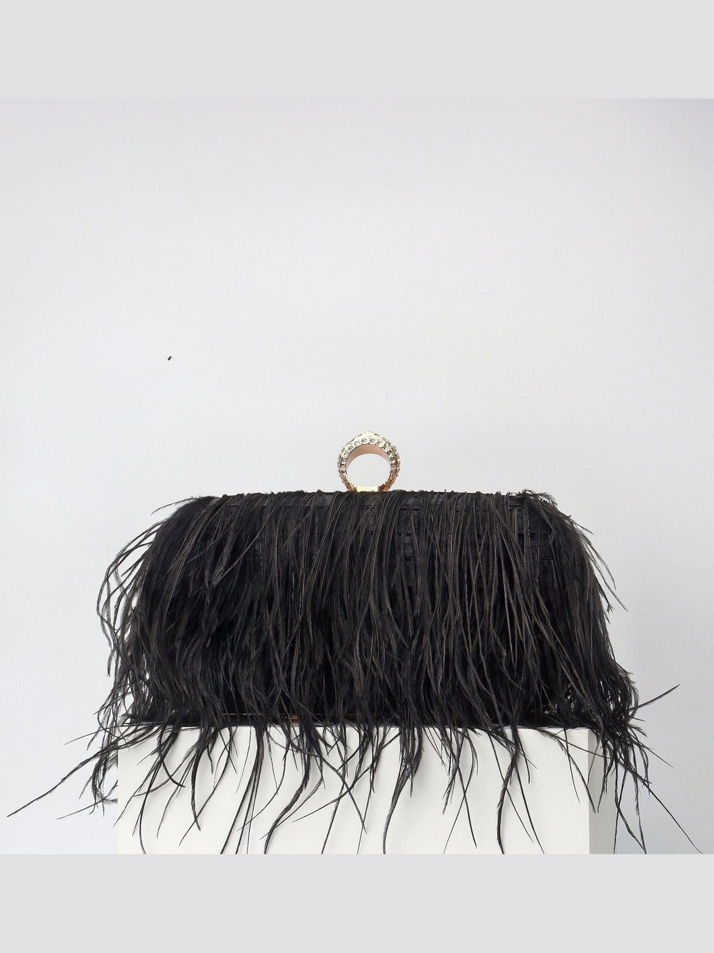 Elegant Ostrich Hair Ring Box – Small Square Bag with Chain Crossbody Shoulder Velvet Evening Clutch Purse - Courbe et Compagnie