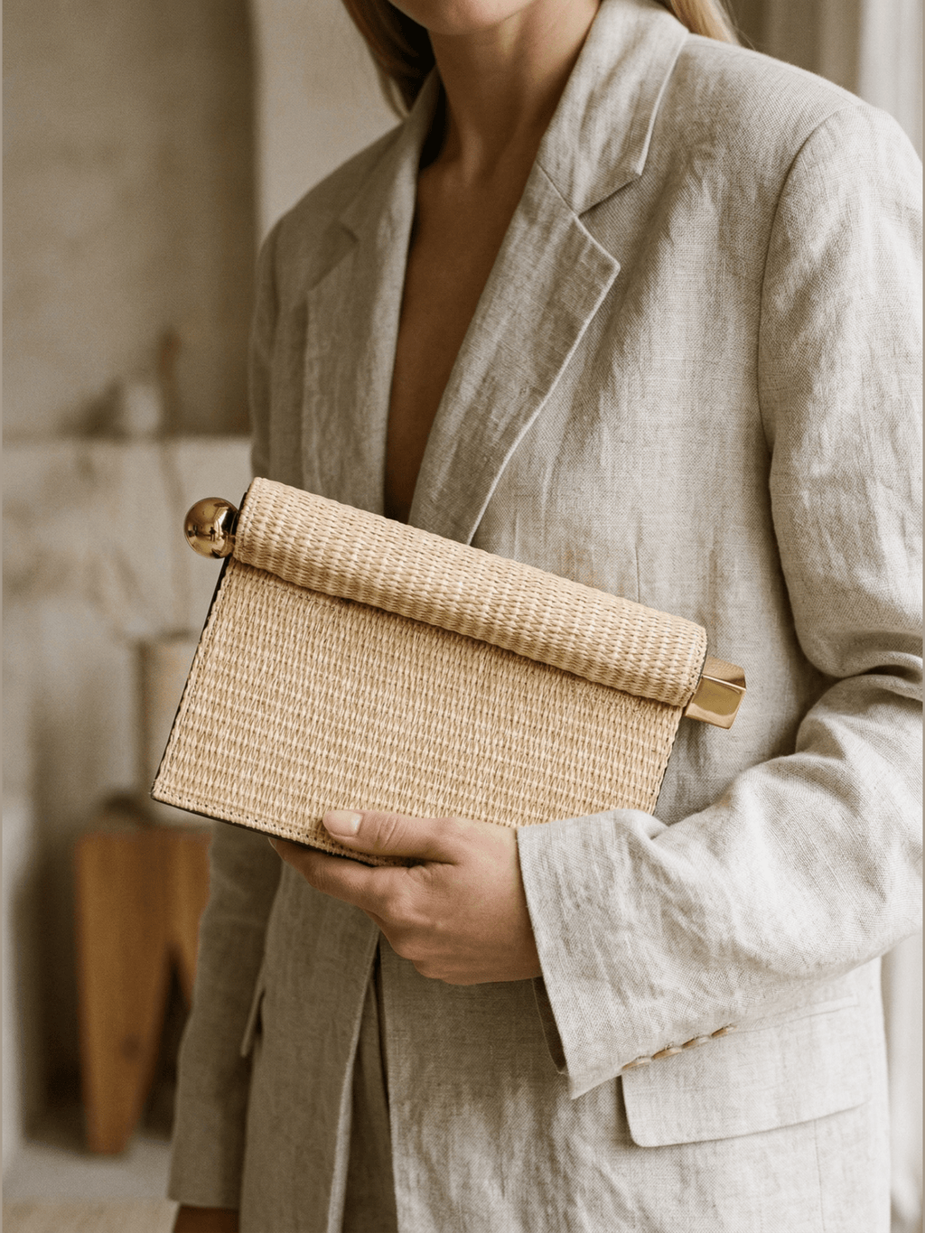 Elegant Woven Straw Foldover Clutch Natural Evening Handbag for Special Occassion - Courbe et Compagnie