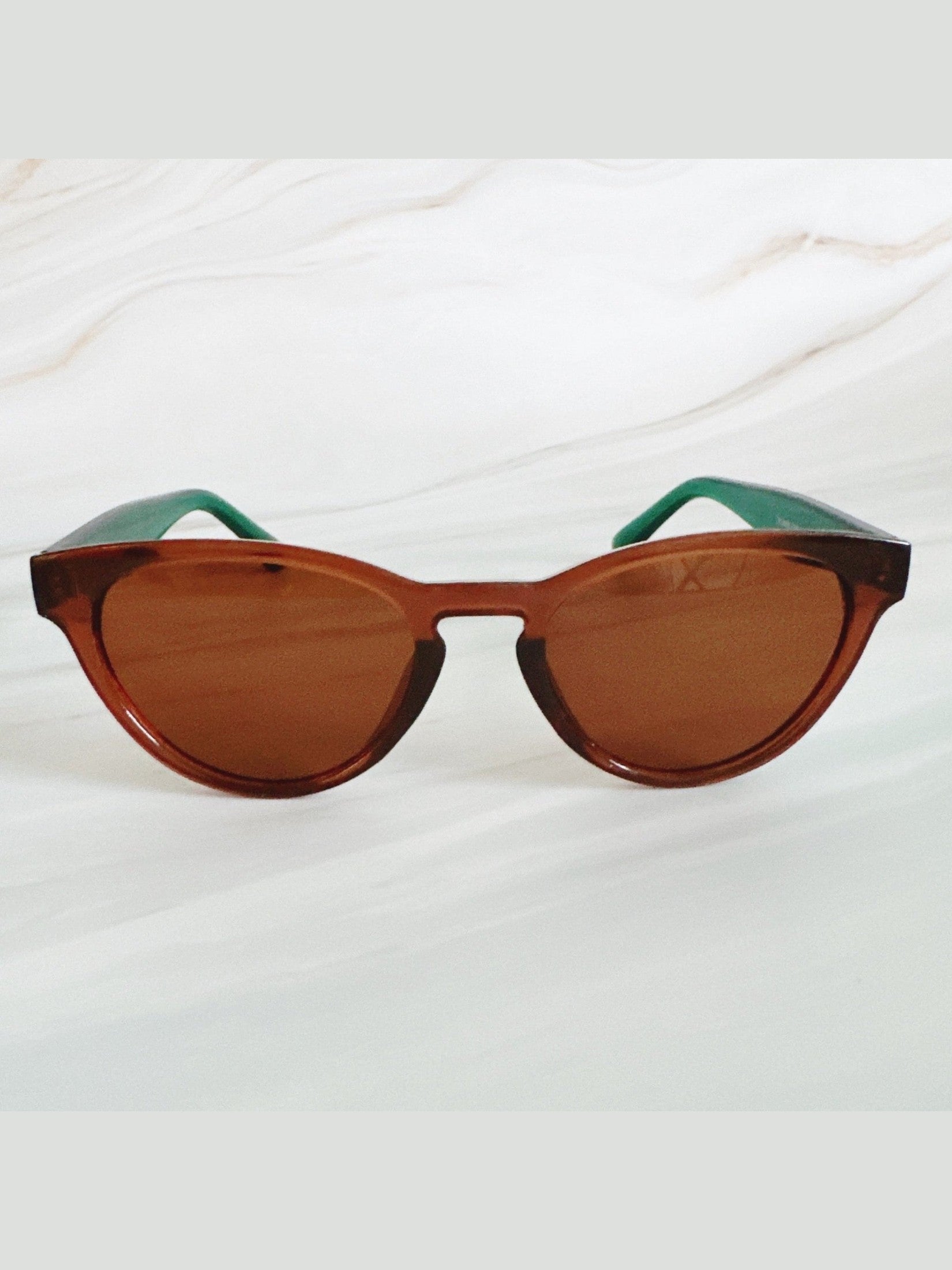 Emma Chic Sunglasses - Courbe et Compagnie