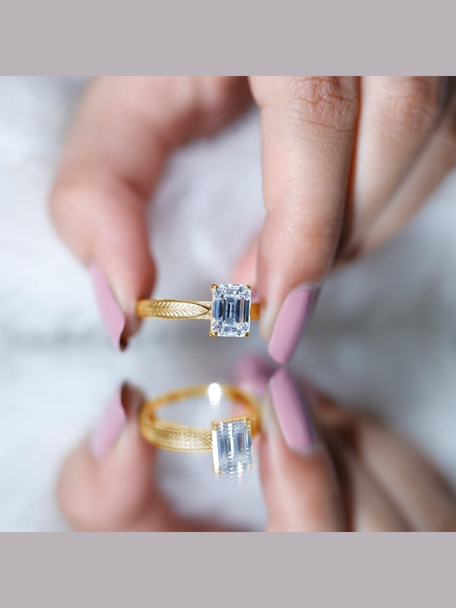 Ethically Sourced 3 Carat Lab Grown Diamond Emerald Cut Engagement Ring IGI Certified - Courbe et Compagnie