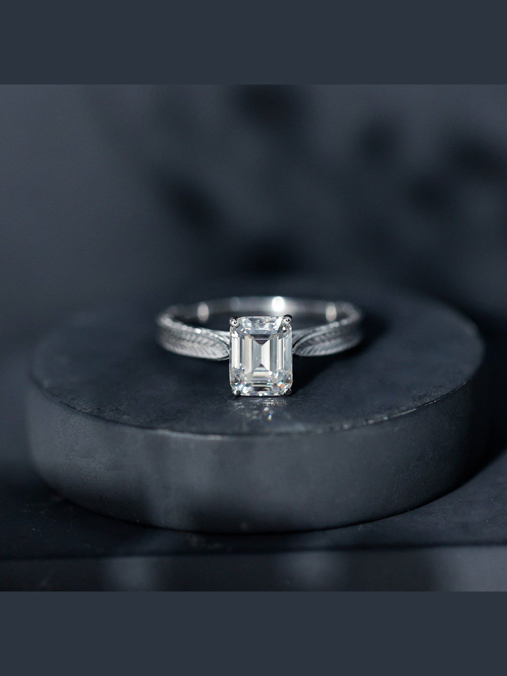 Ethically Sourced 3 Carat Lab Grown Diamond Emerald Cut Engagement Ring IGI Certified - Courbe et Compagnie