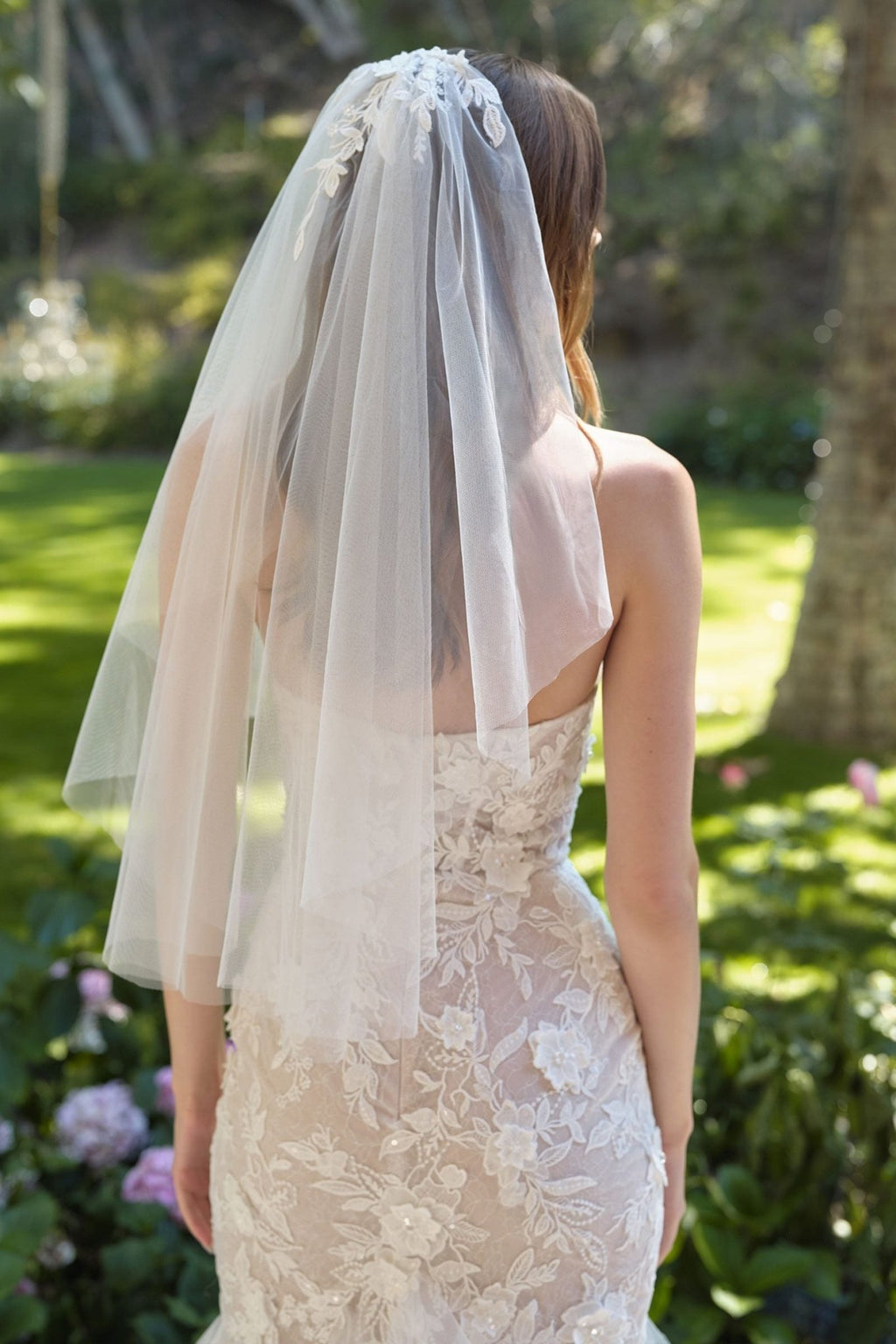 Fit & Flare Strapless Wedding Gown | 3D Floral Lace, Tiered Tulle & Veil - Courbe et Compagnie