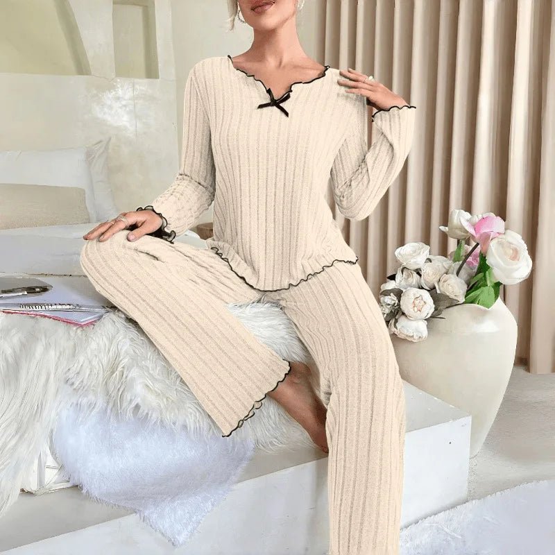Flannel Warm Sleepwear Women Casual Pajamas Set Long Sleeve T-shirt Top and Trousers Set Homewear Autumn Winter Loungewear - Courbe et Compagnie