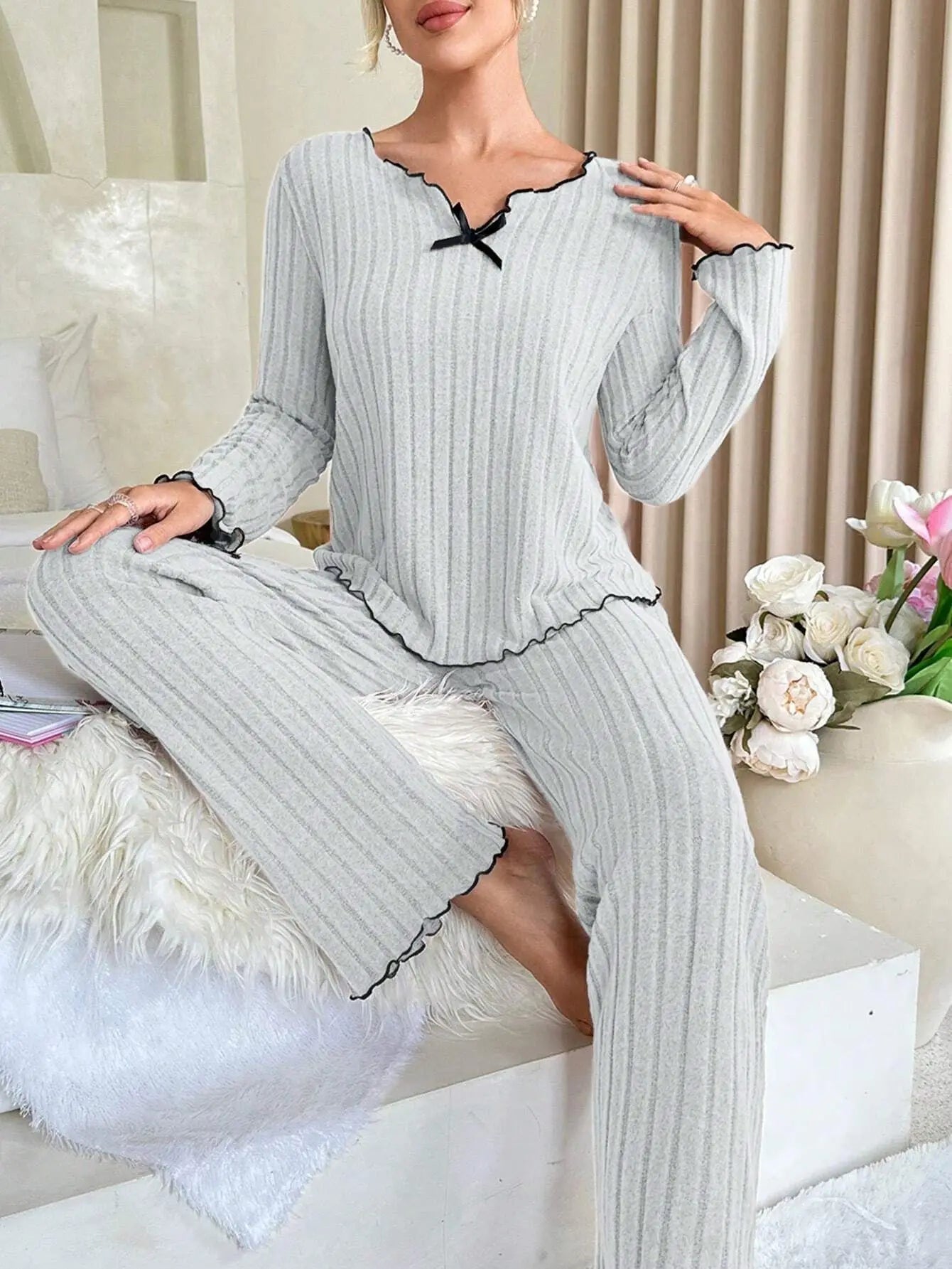 Flannel Warm Sleepwear Women Casual Pajamas Set Long Sleeve T-shirt Top and Trousers Set Homewear Autumn Winter Loungewear - Courbe et Compagnie