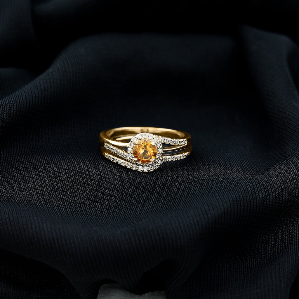 Genuine Citrine Engagement Ring with Diamond Wedding Band - Courbe et Compagnie
