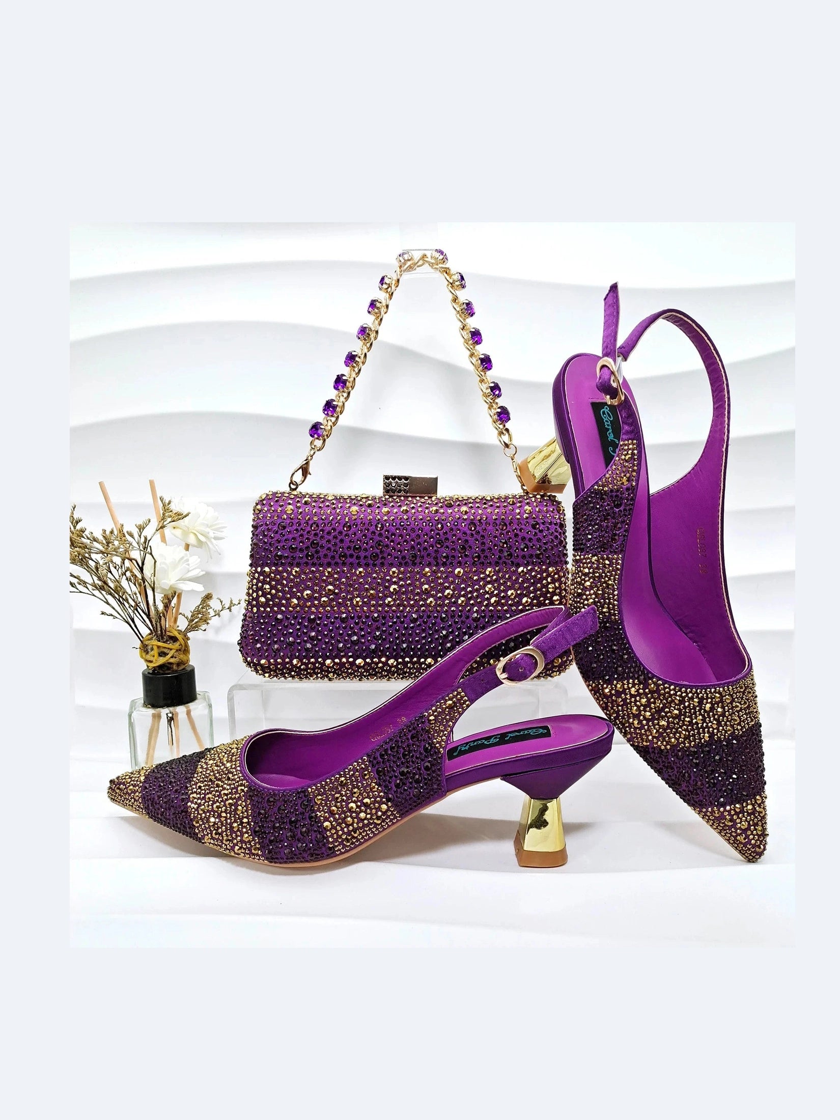 Gold Kitten Heel Shoe & Bag Set - Courbe et Compagnie