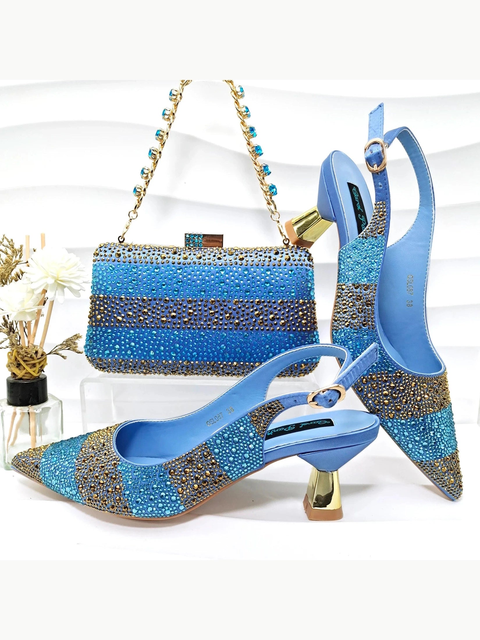 Gold Kitten Heel Shoe & Bag Set - Courbe et Compagnie