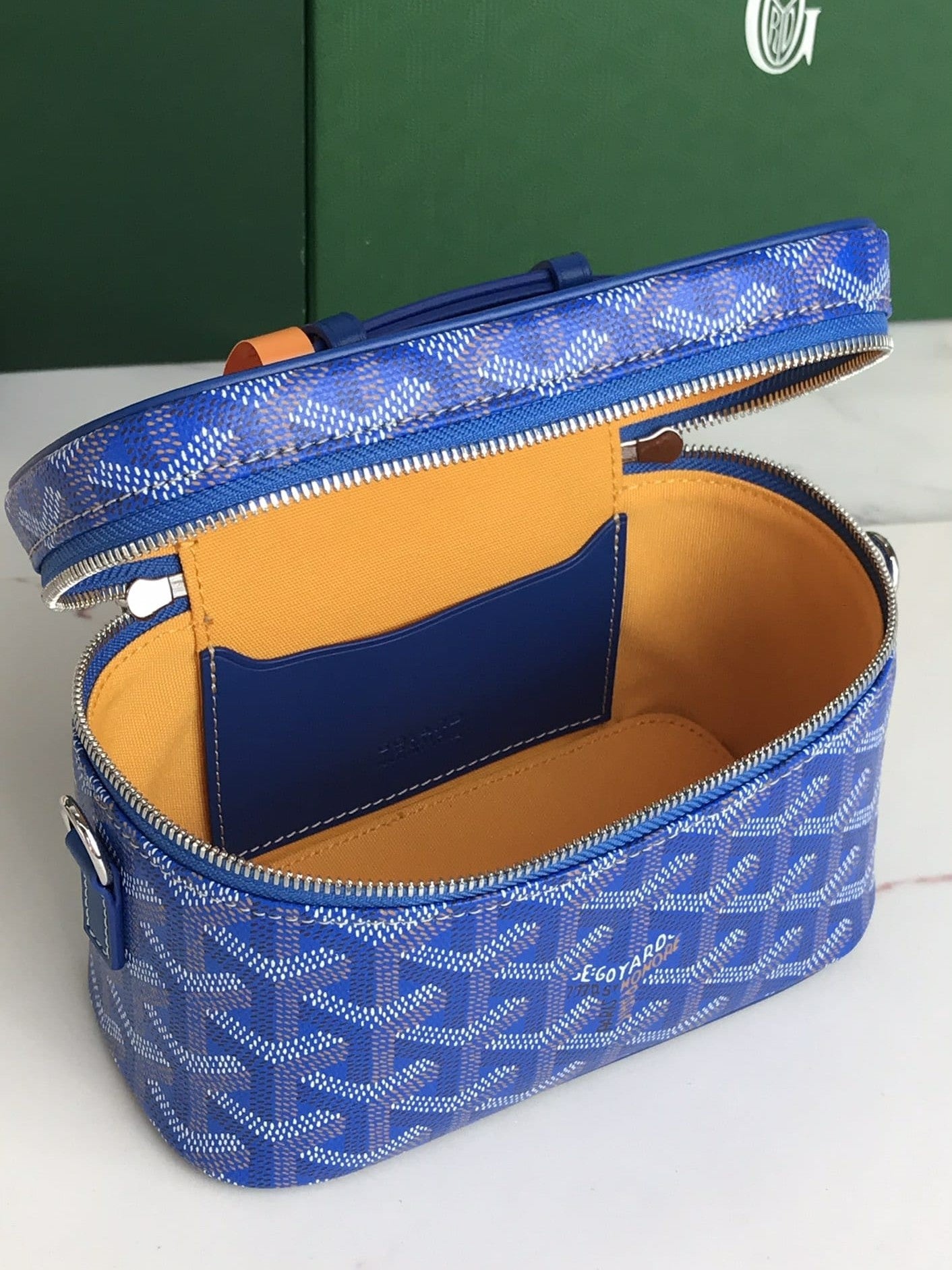 Goyard Cosmetics Bag - Courbe et Compagnie