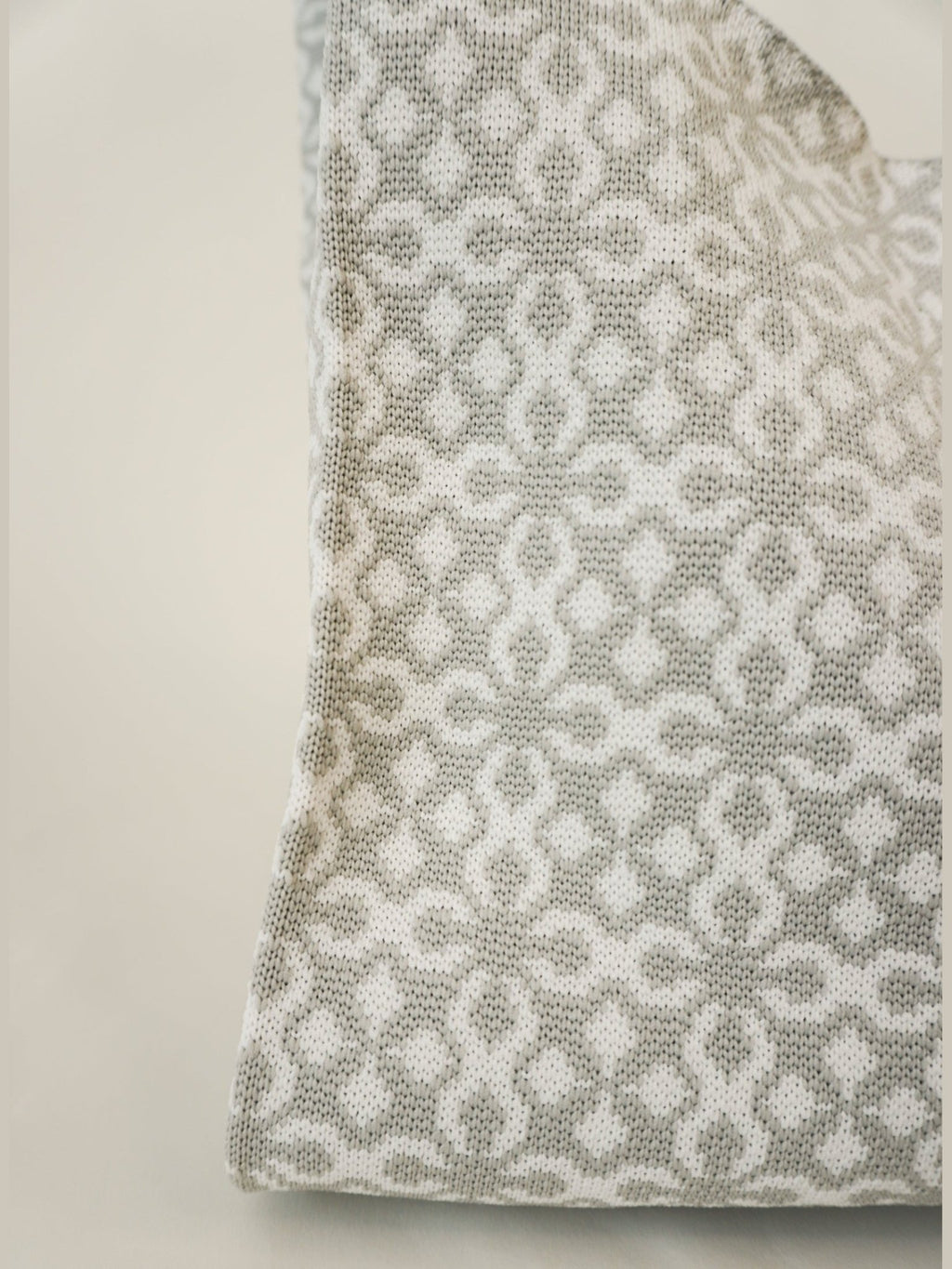 Grey Solitaire Handbag - Courbe et Compagnie