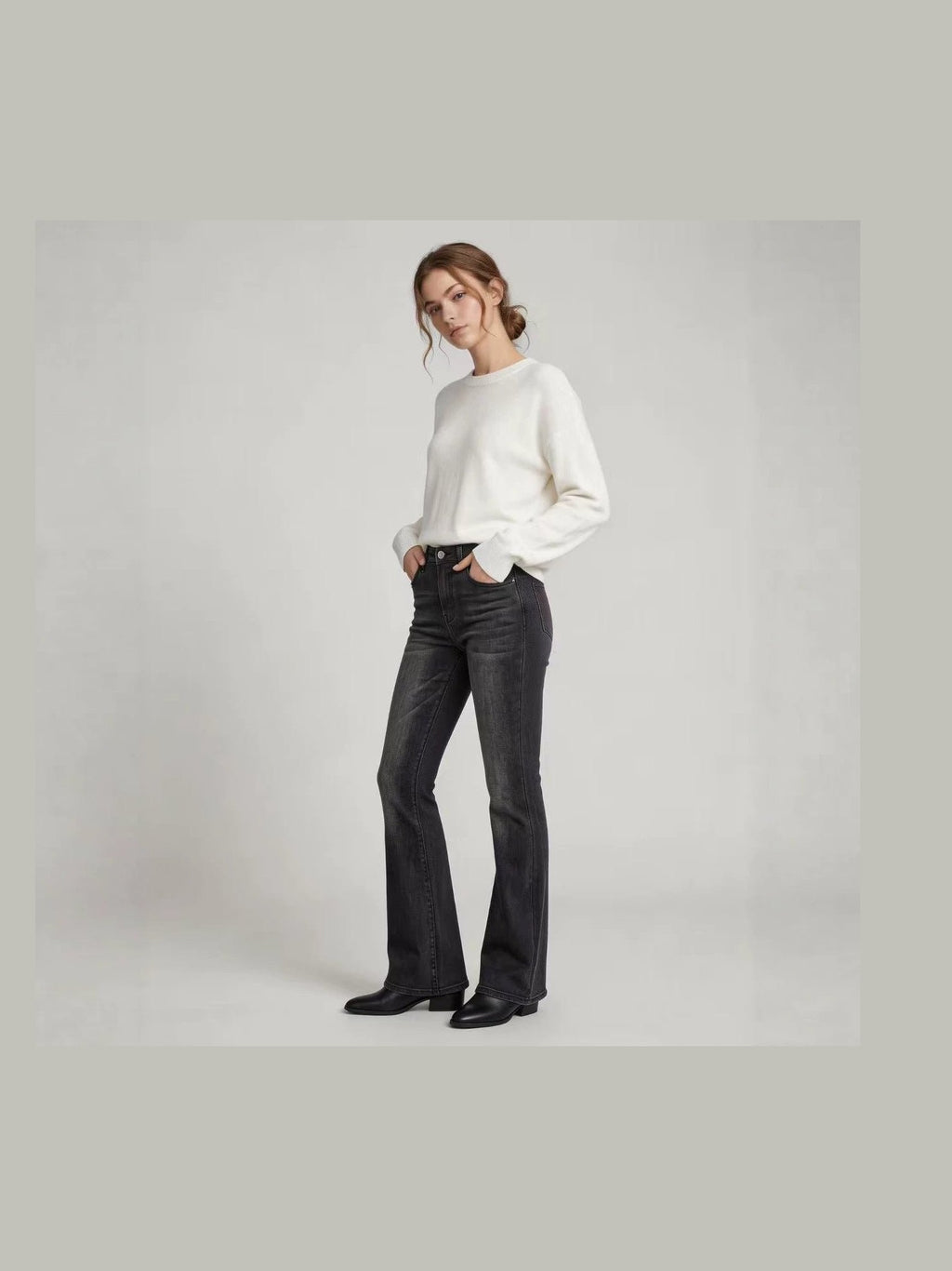 High-Waist Slim-Fit Flared Jeans - Courbe et Compagnie