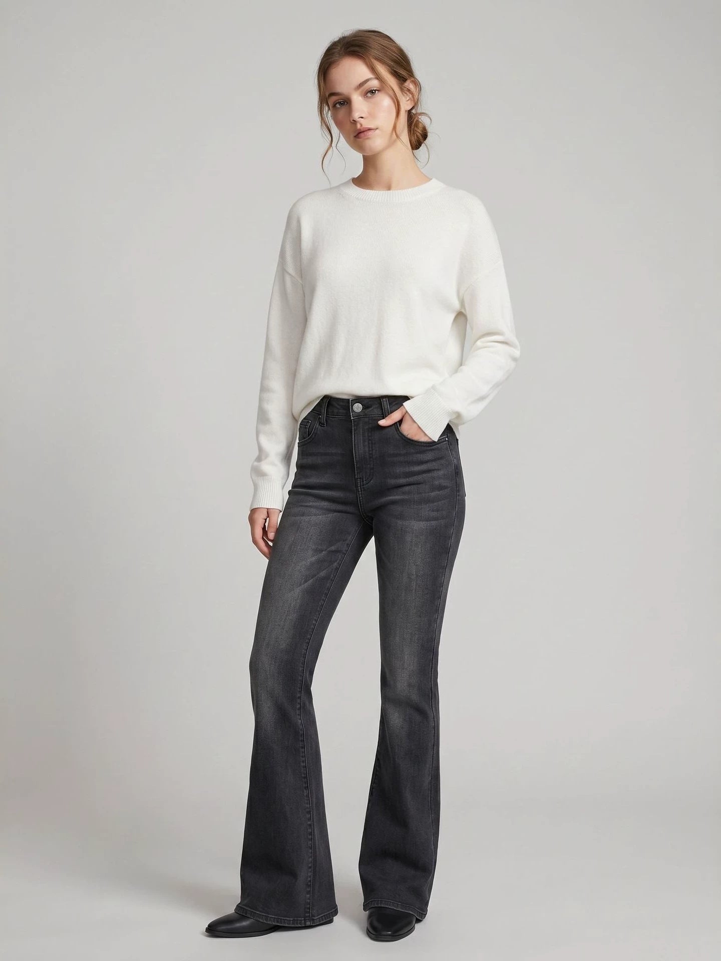 High-Waist Slim-Fit Flared Jeans - Courbe et Compagnie