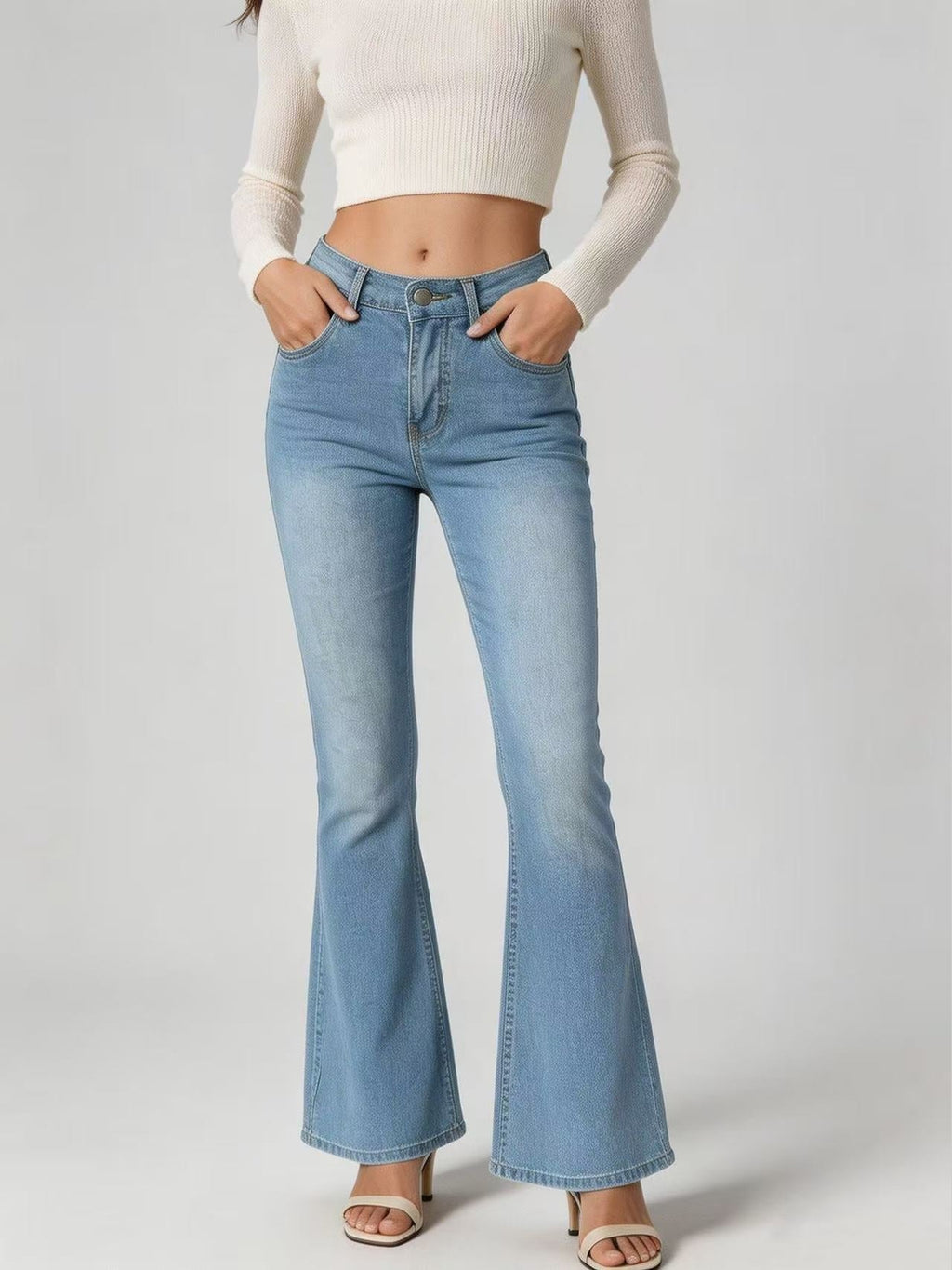 High-Waist Slim-Fit Flared Jeans - Courbe et Compagnie