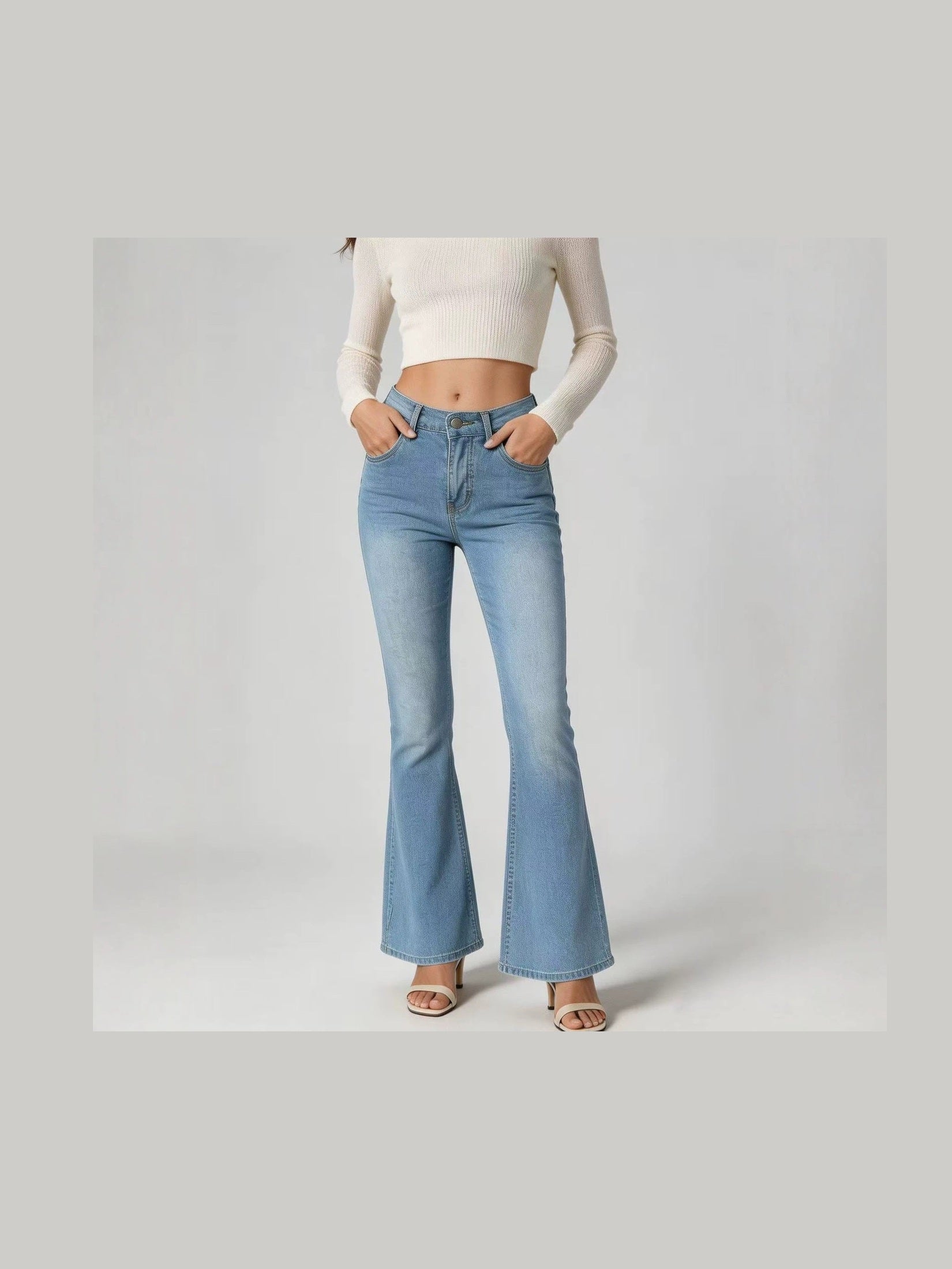 High-Waist Slim-Fit Flared Jeans - Courbe et Compagnie