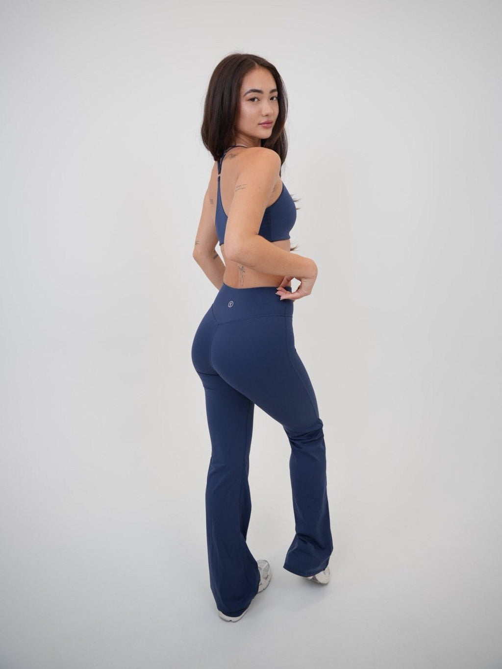 I Live in Luxury Navy Blue Flare Pant - Courbe et Compagnie
