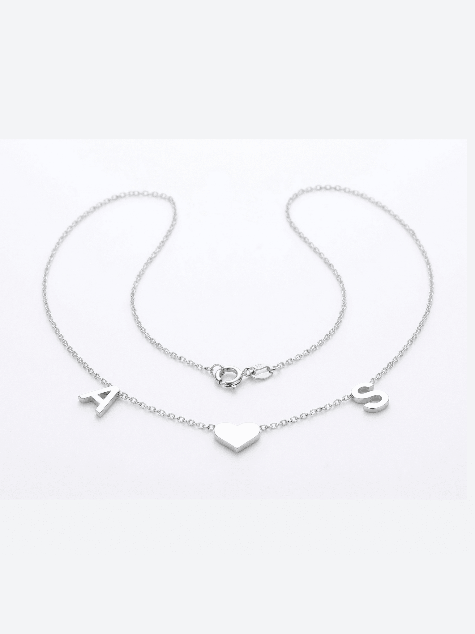 Initial Heart Necklace | Delicate Personalized Jewelry for Women - Courbe et Compagnie