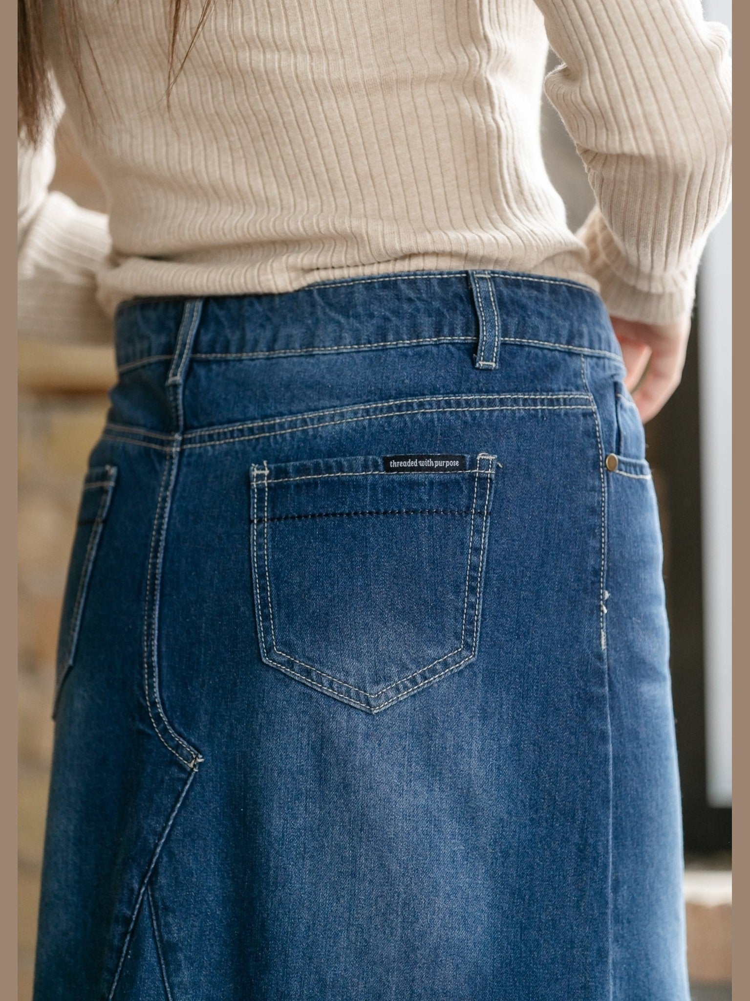 Jennifer A-Line Long Denim Skirt - Courbe et Compagnie