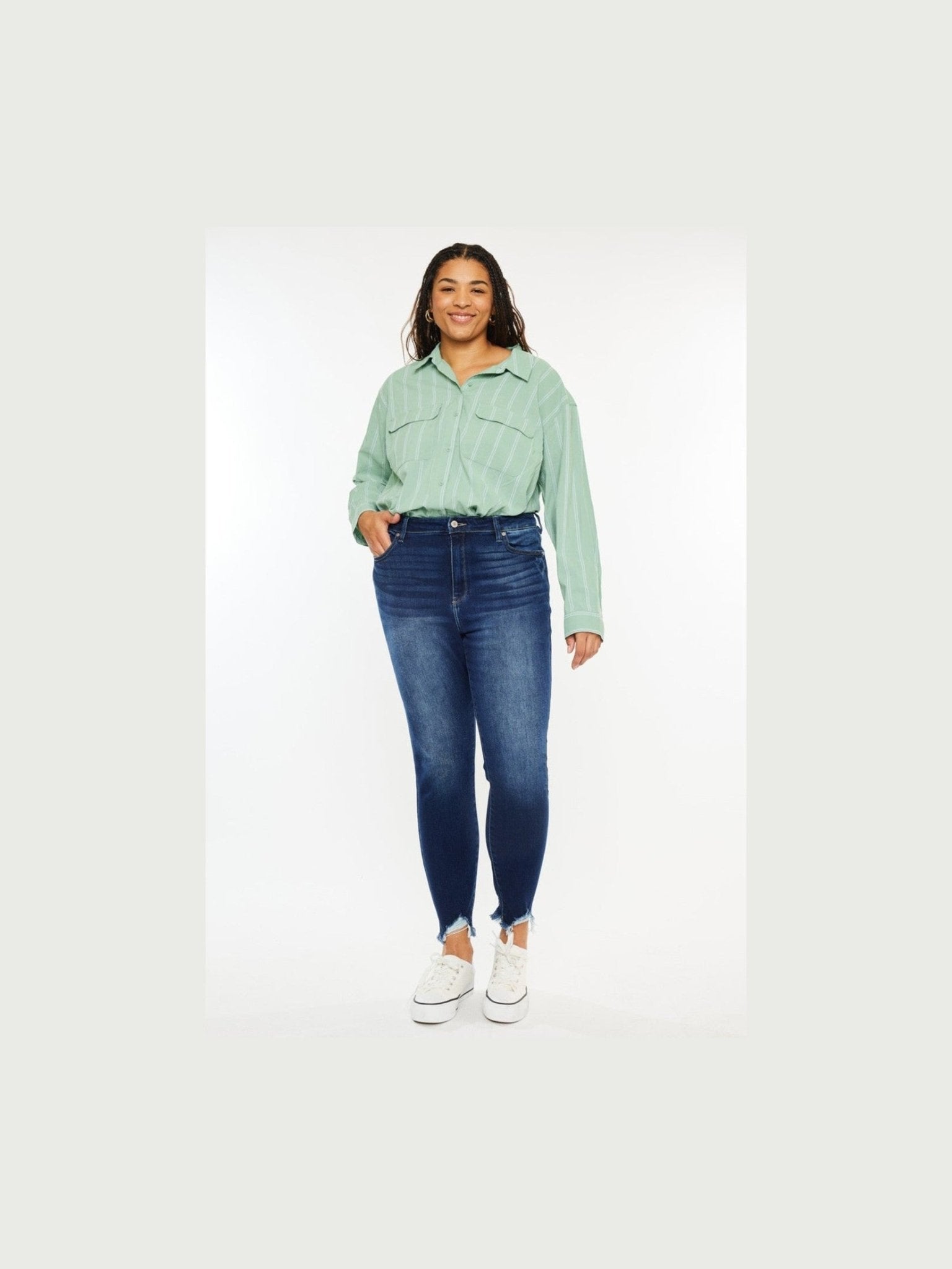 Kancan Full Size High Rise Frayed Ankle Skinny Jeans - Courbe et Compagnie